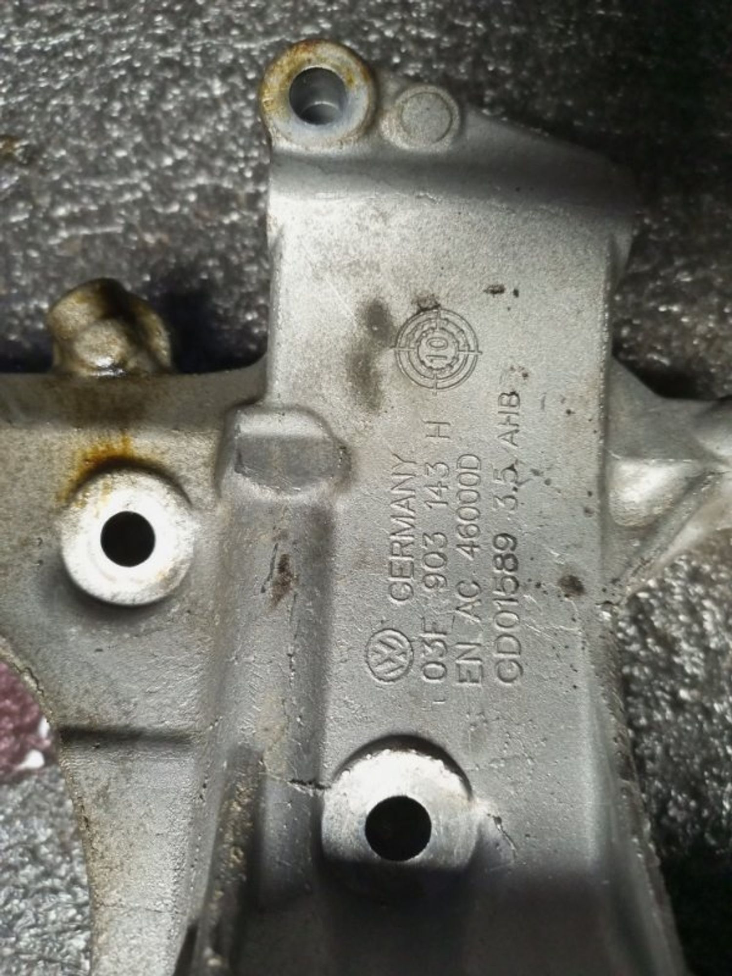 Теплообменник масляного фильтра Volkswagen Caddy, 6000 рублей, Ростов-на-Дону