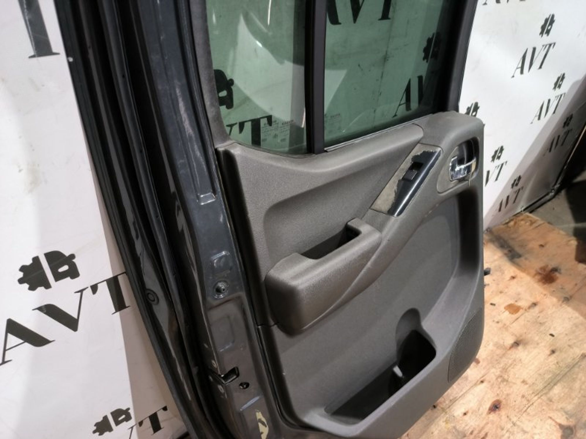 Дверь боковая задняя левая Nissan Navara D40, 6000 рублей, Ростов-на-Дону