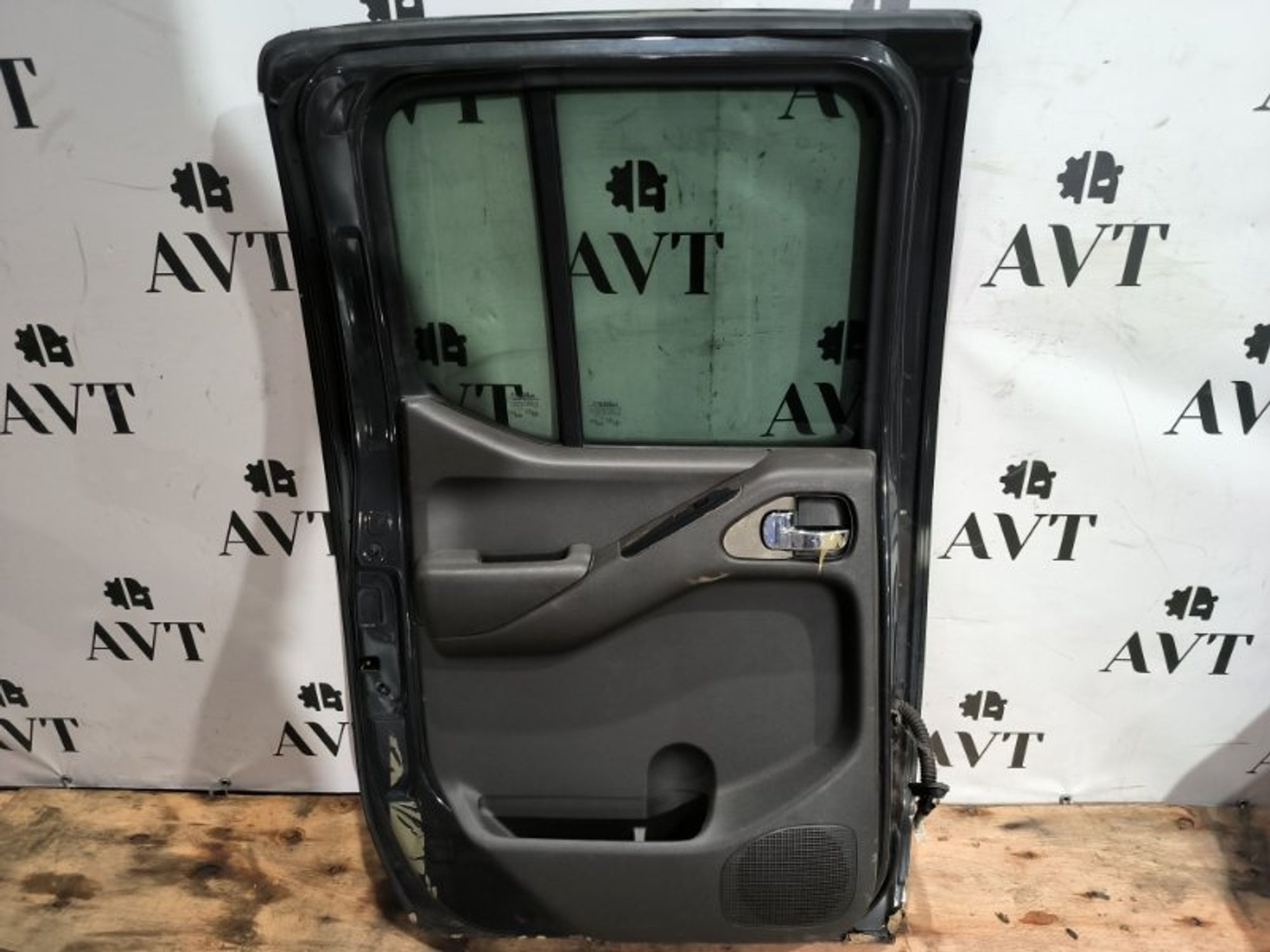 Дверь боковая задняя левая Nissan Navara D40, 6000 рублей, Ростов-на-Дону