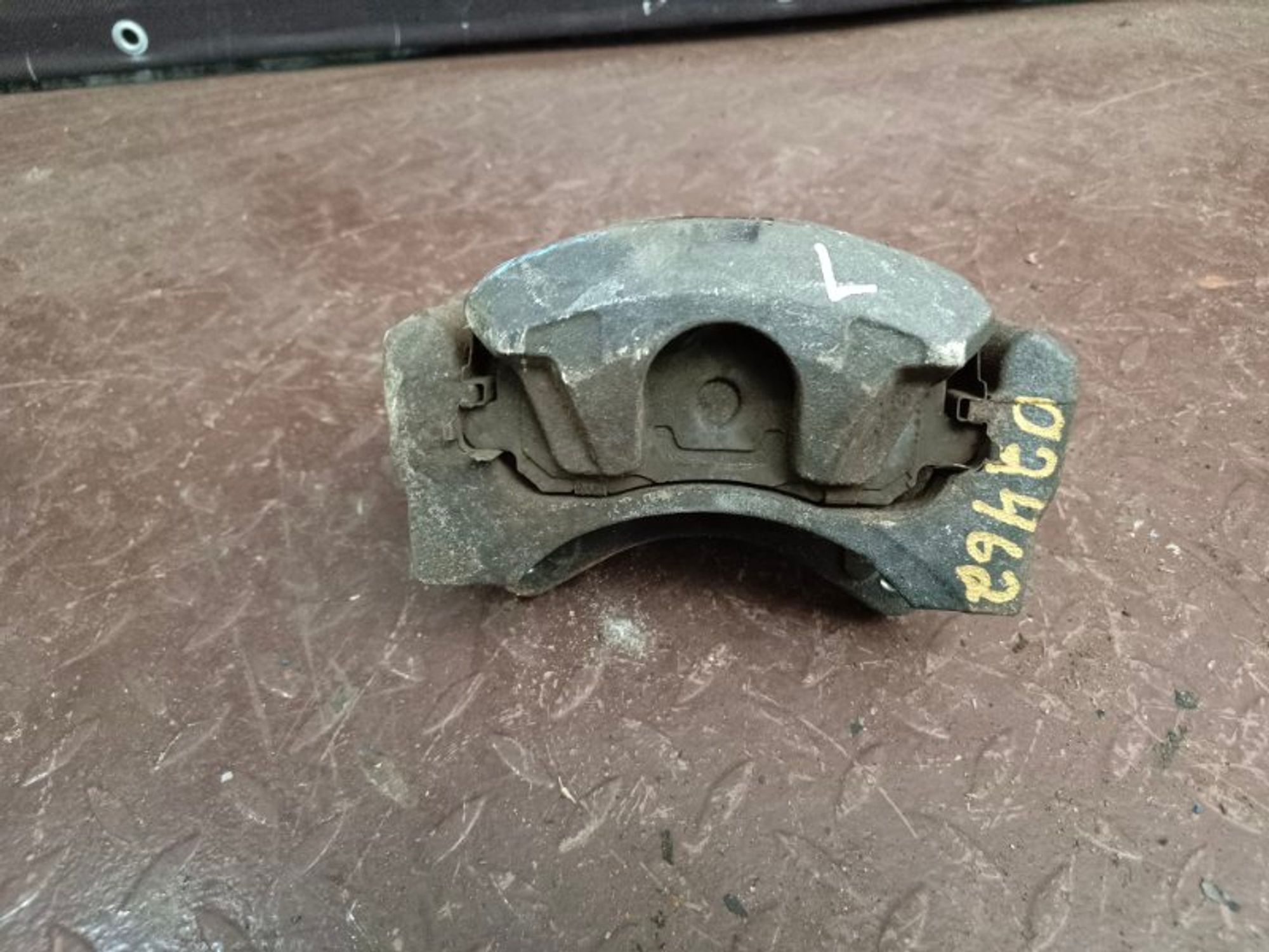 Суппорт тормозной передний левый Mitsubishi, 3000 рублей, Ростов-на-Дону