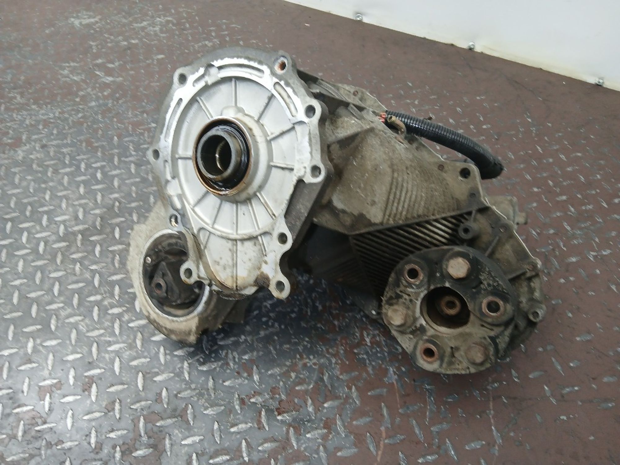 Раздаточная коробка Land Rover Range Rover 448S2 (, 15000 рублей, Ростов-на-Дону