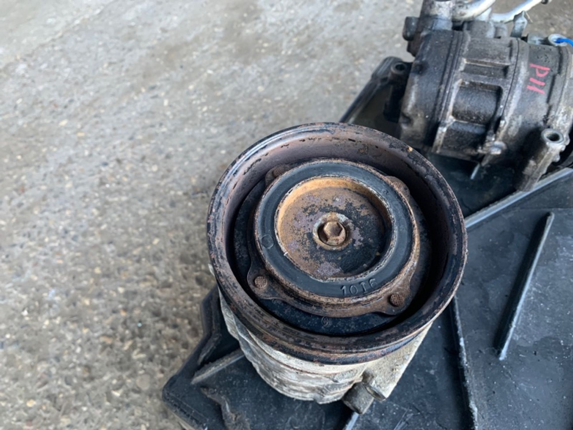 Компрессор кондиционера Toyota Rav4 1CD-FTV, 7000 рублей, Ростов-на-Дону