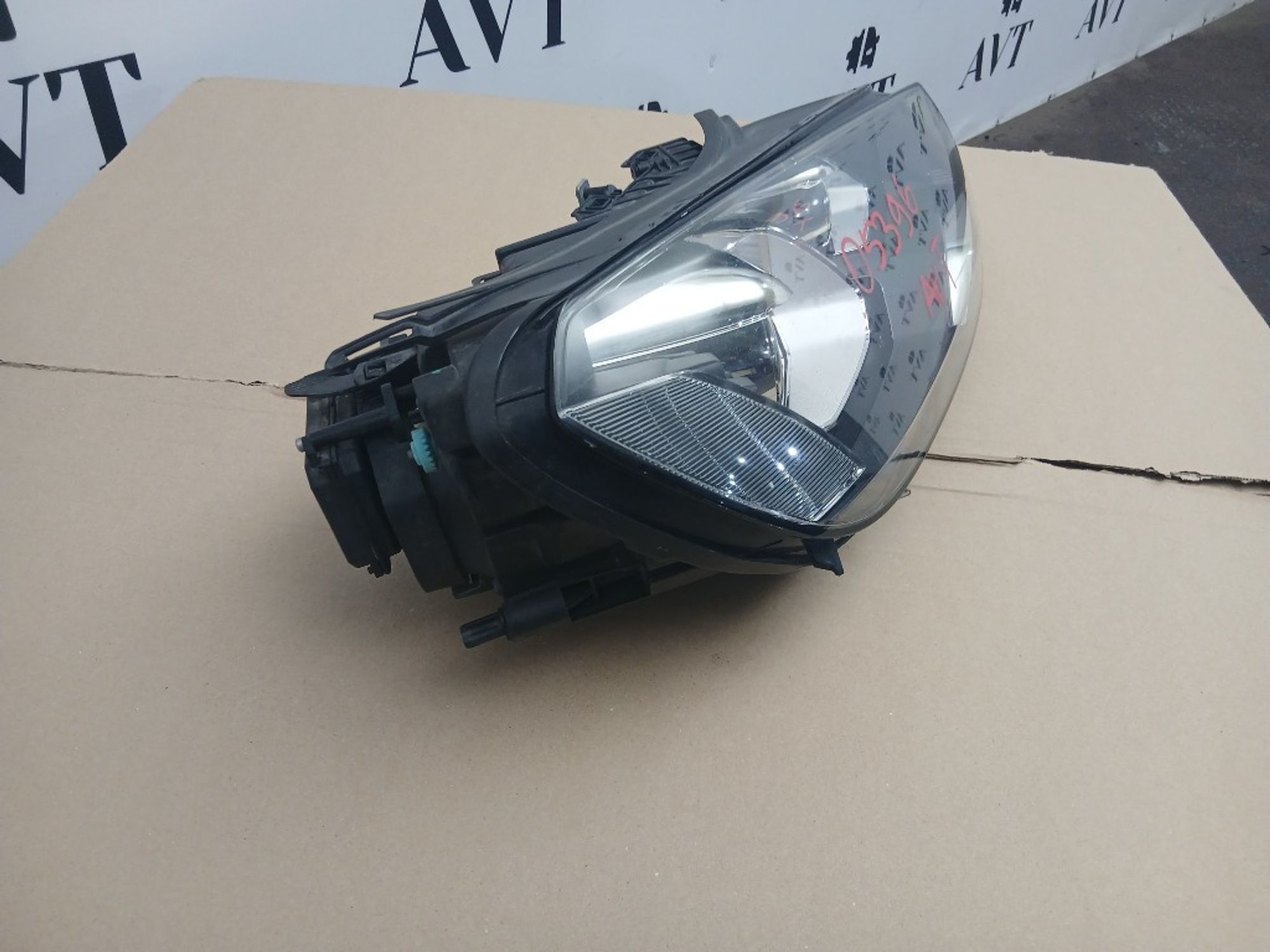 Фара ксеноновая передняя правая Volkswagen Touareg, 35000 рублей, Ростов-на-Дону
