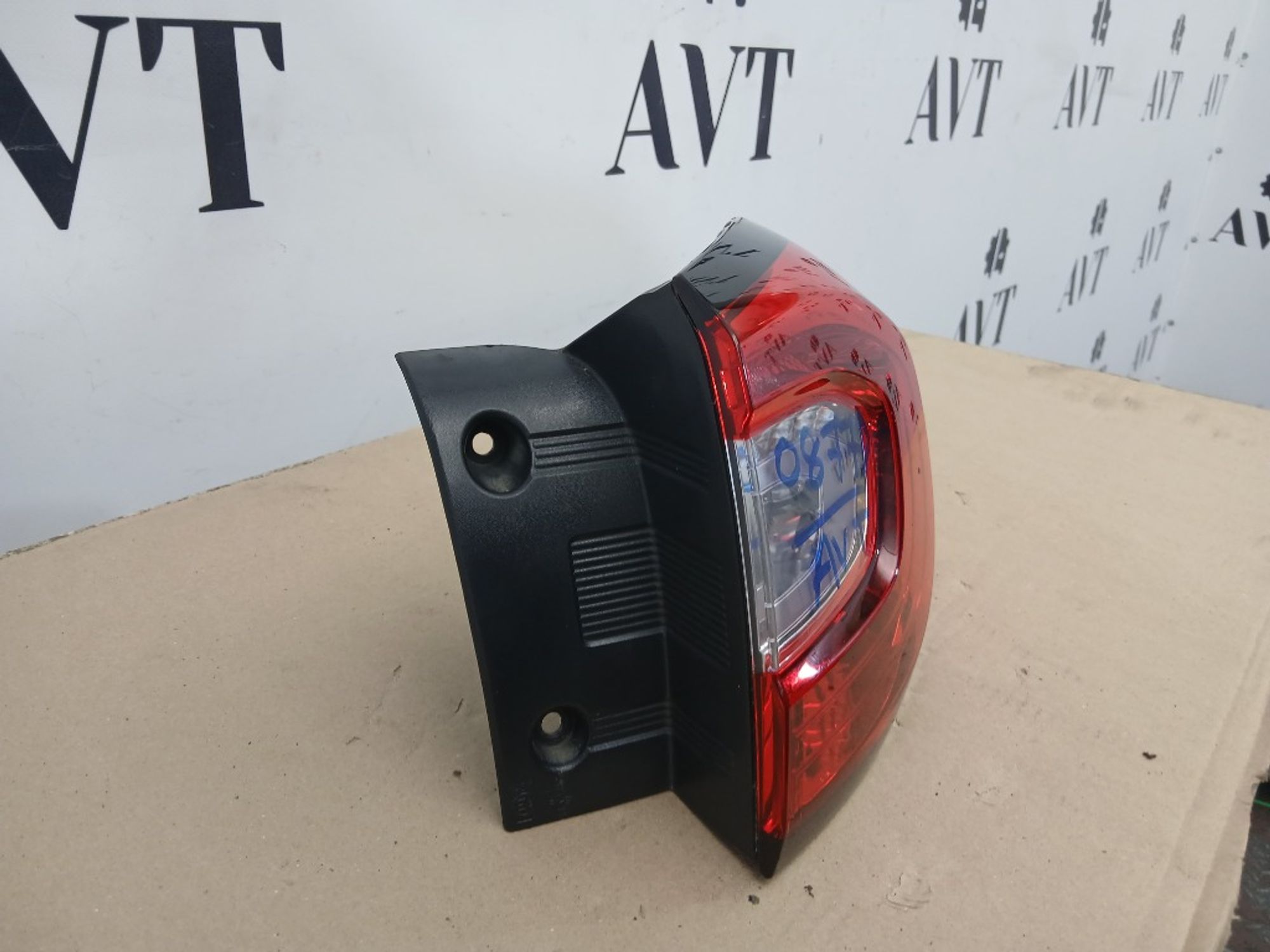 Фонарь задний правый задний правый Renault Kaptur, 5000 рублей, Ростов-на-Дону