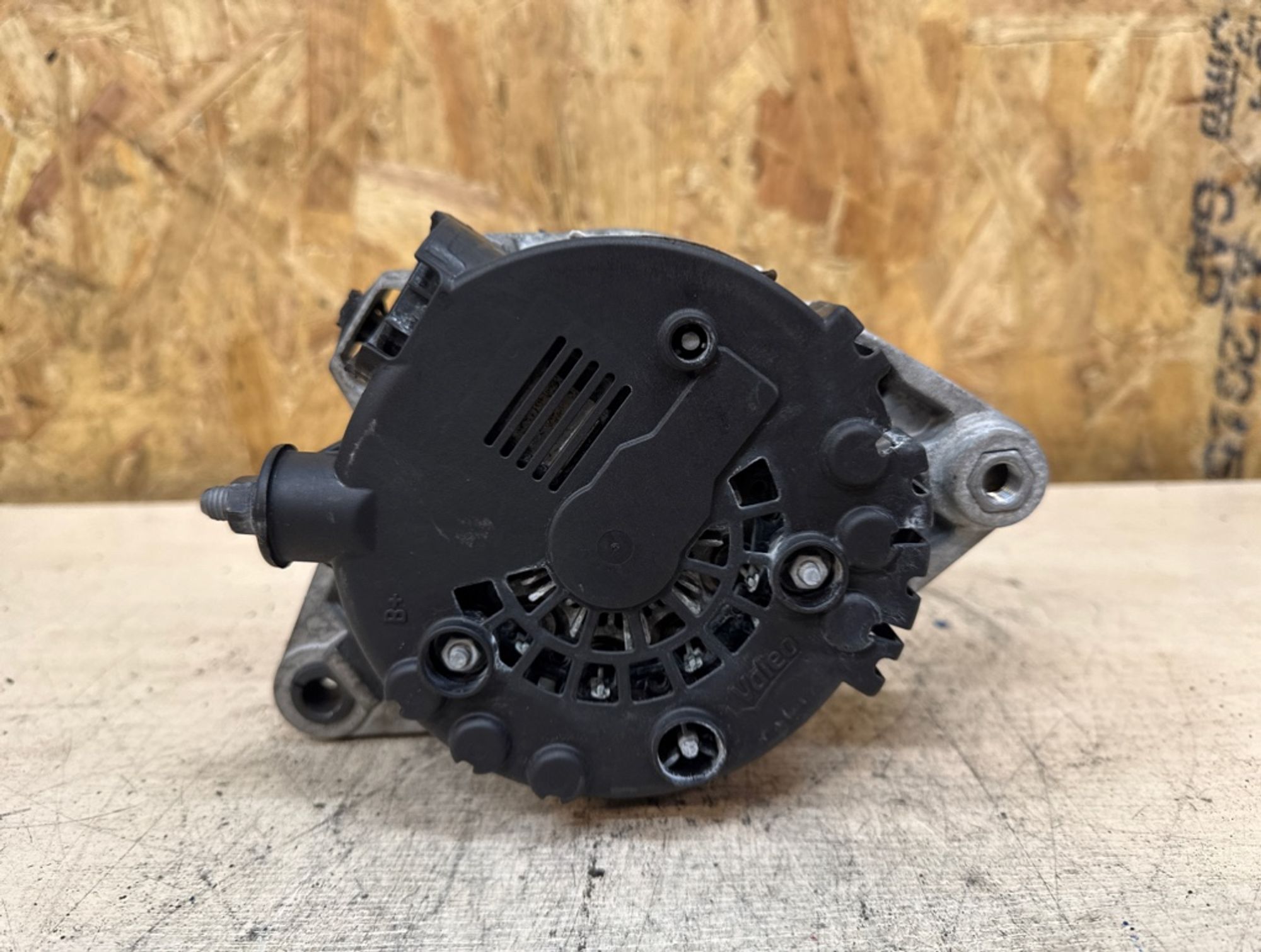 Генератор Hyundai Grand Starex D4CB, 5000 рублей, Ростов-на-Дону