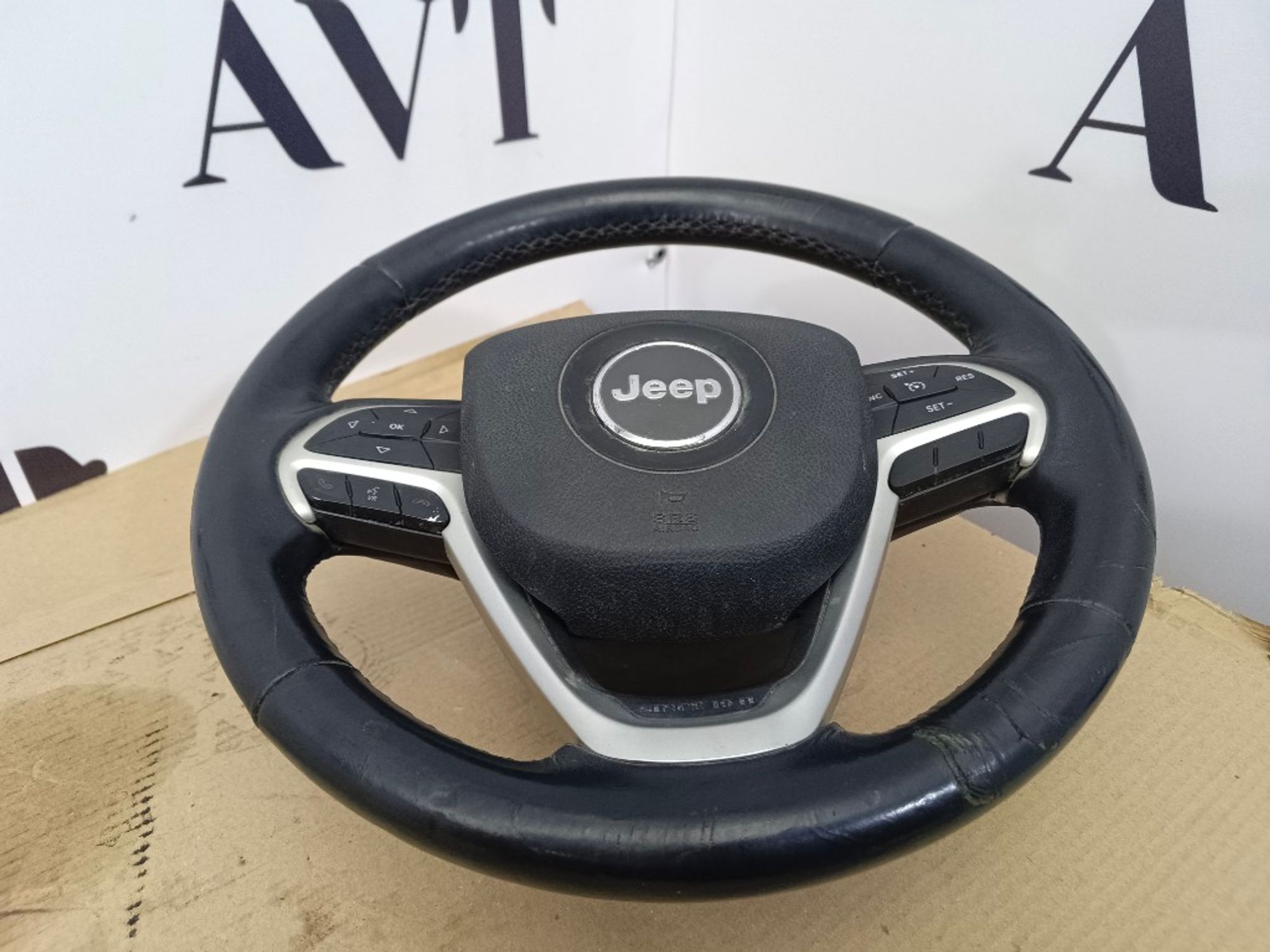 Руль Jeep Grand Cherokee WK2 VM44D, 7000 рублей, Ростов-на-Дону