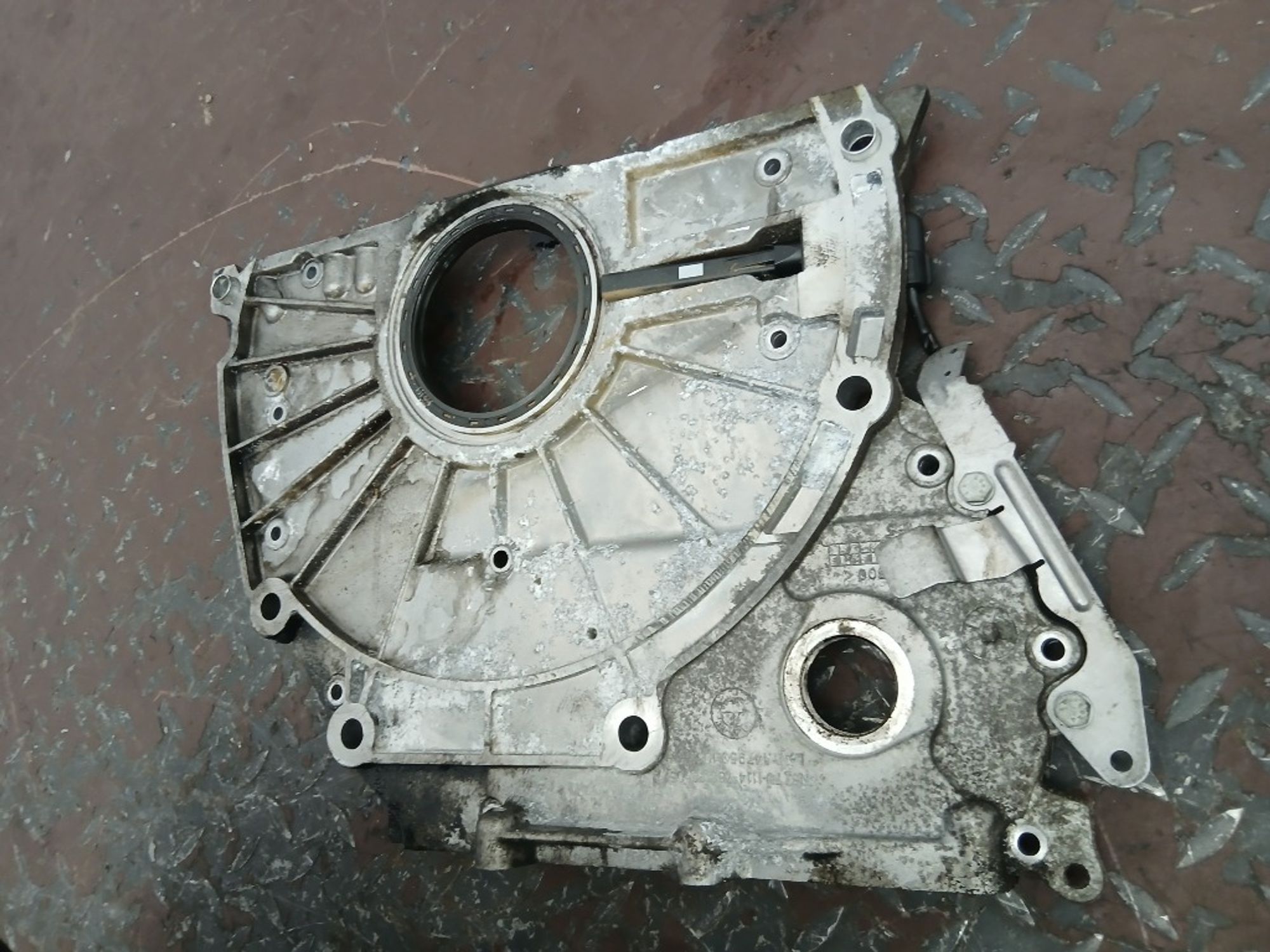 Крышка двигателя BMW X5 N57D30A, 3000 рублей, Ростов-на-Дону