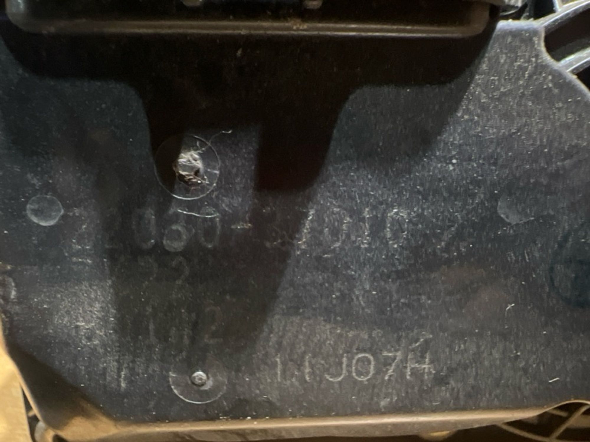 Дроссельная заслонка Toyota Auris 1ZR-FE, 1500 рублей, Ростов-на-Дону