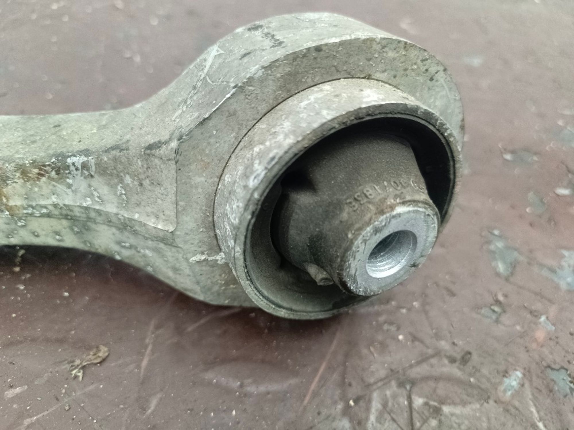 Рычаг подвески нижний передний правый Audi A6 C6, 3000 рублей, Ростов-на-Дону