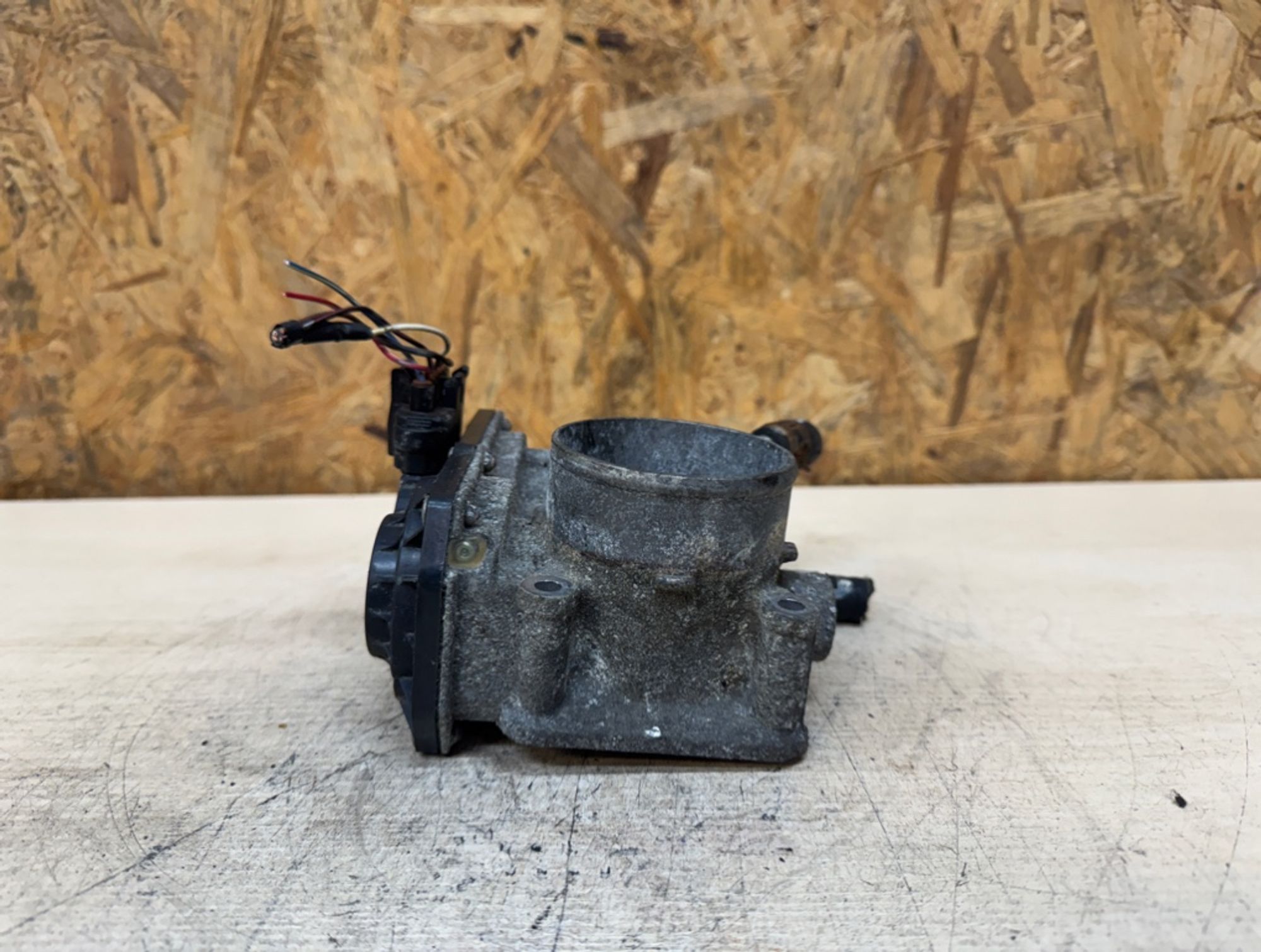 Дроссельная заслонка Toyota Avensis 1ZZ-FE, 1500 рублей, Ростов-на-Дону