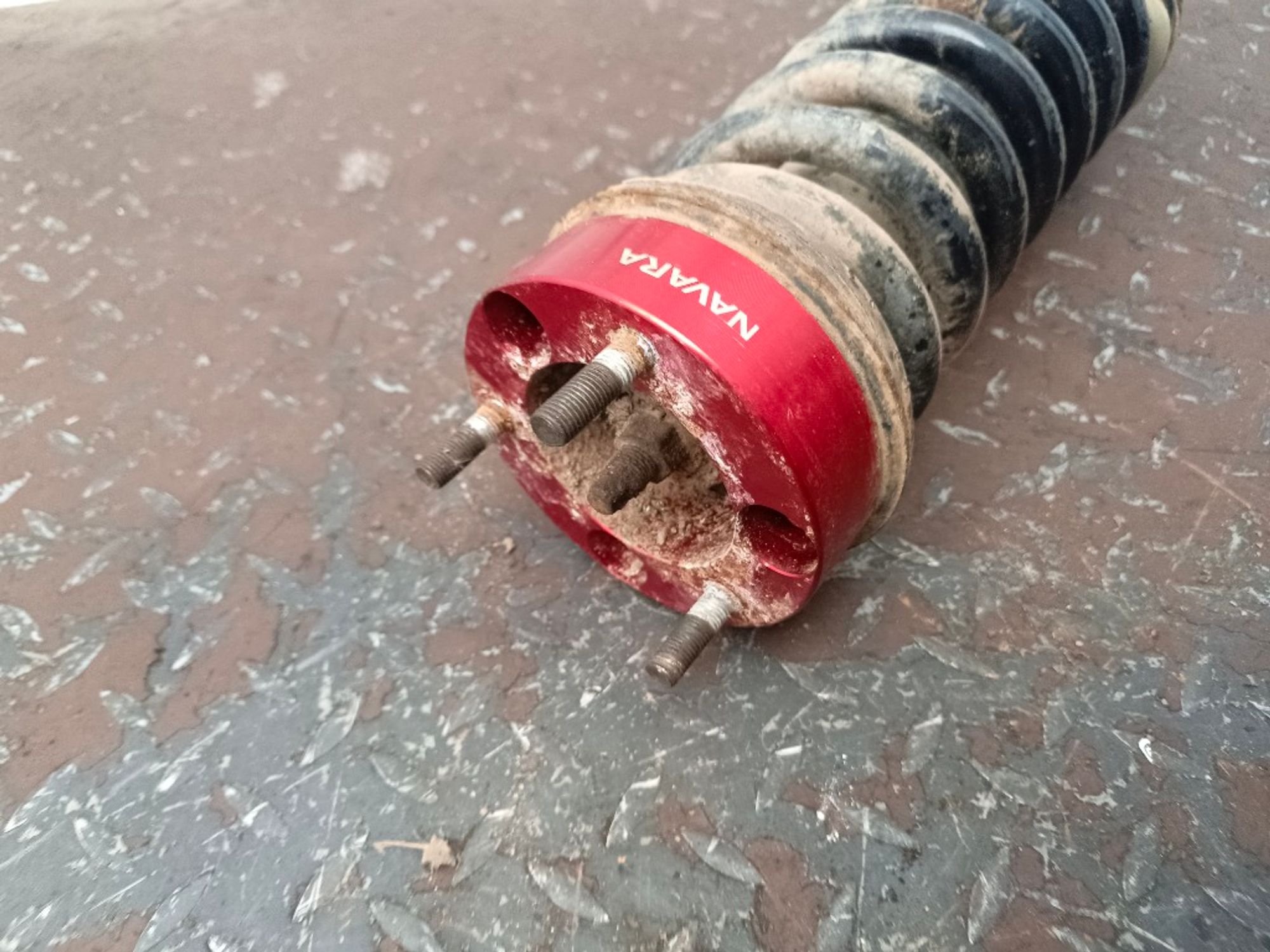 Стойка подвески передняя Nissan Navara YD25DDTI, 5000 рублей, Ростов-на-Дону