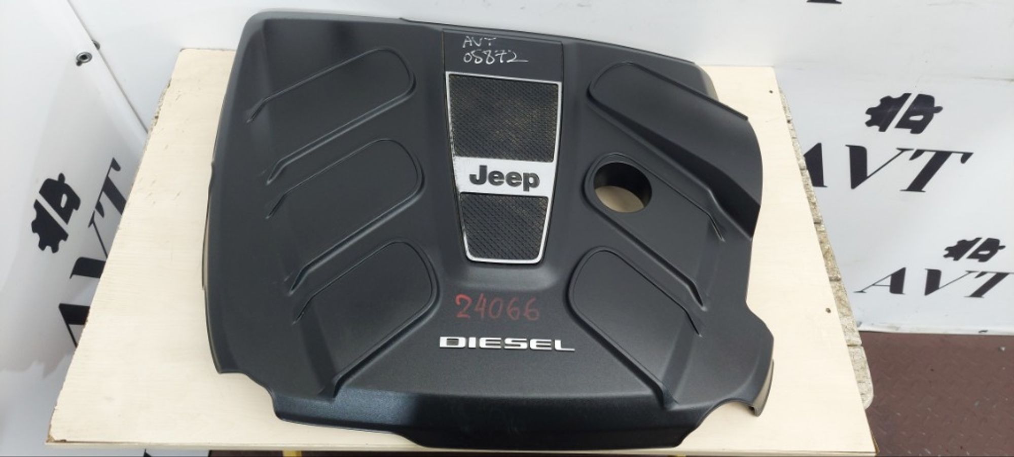 Декоративная крышка двигателя Jeep Grand Cherokee, 4000 рублей, Ростов-на-Дону