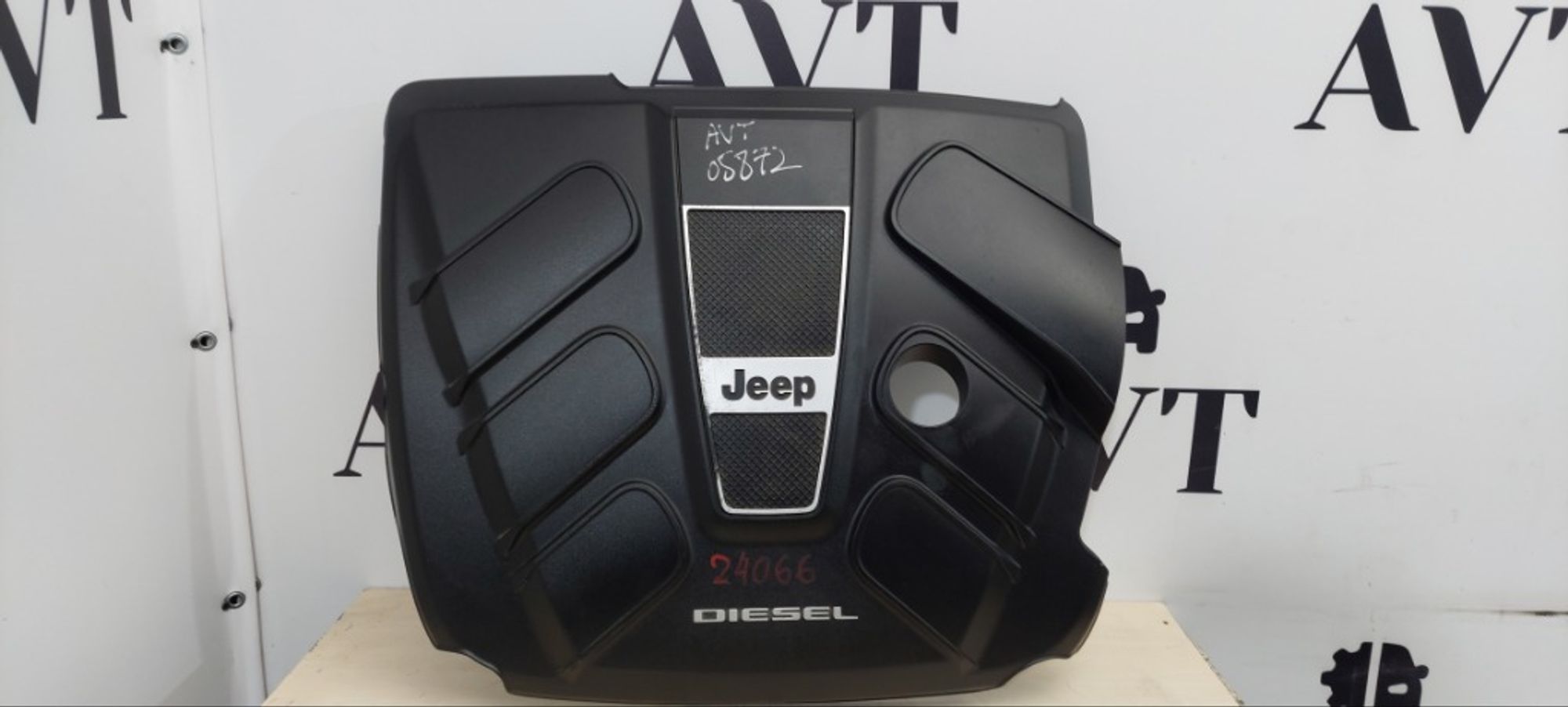 Декоративная крышка двигателя Jeep Grand Cherokee, 4000 рублей, Ростов-на-Дону