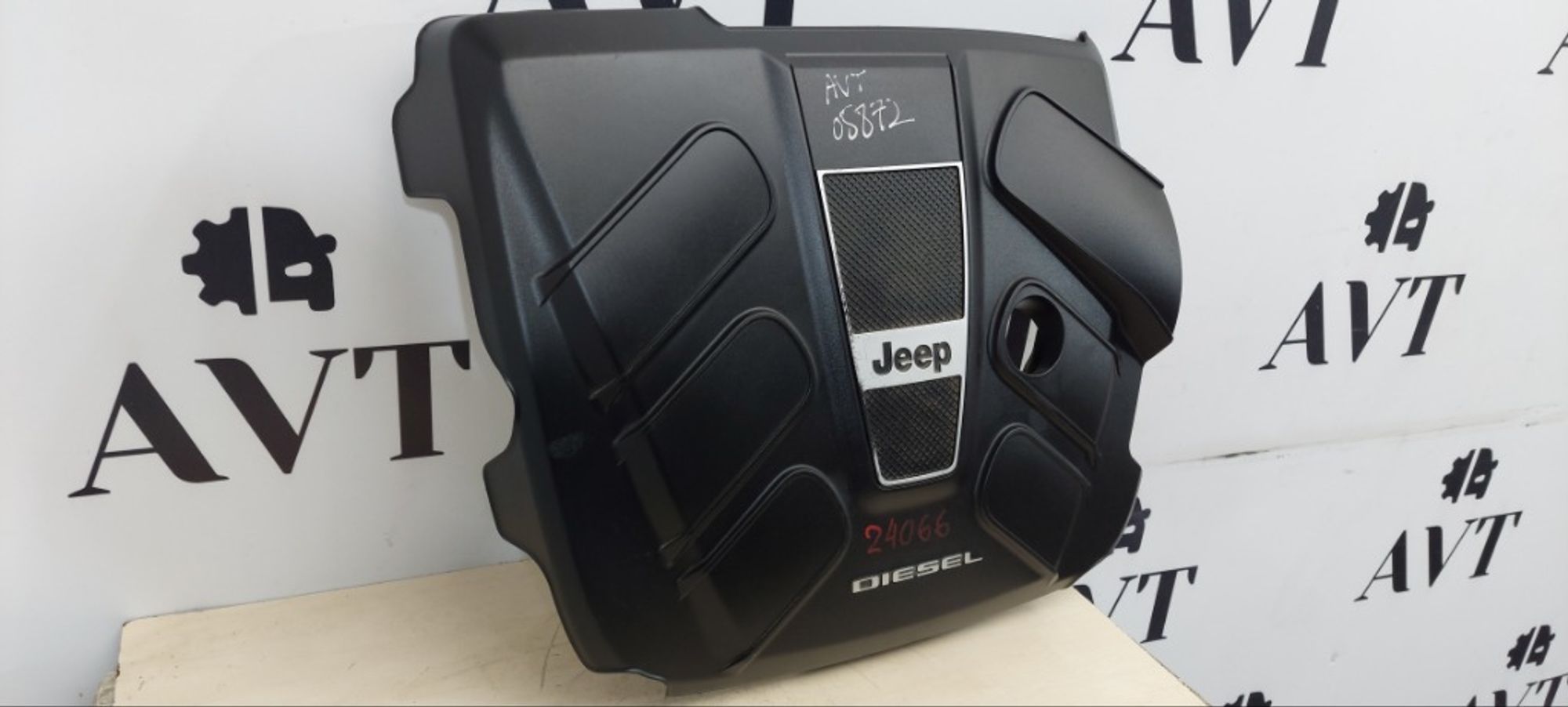 Декоративная крышка двигателя Jeep Grand Cherokee, 4000 рублей, Ростов-на-Дону