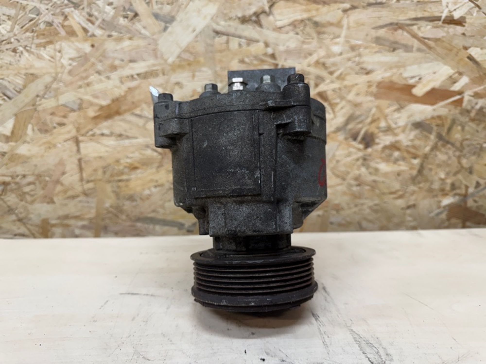 Компрессор кондиционера Mitsubishi Lancer 4B11, 14000 рублей, Ростов-на-Дону