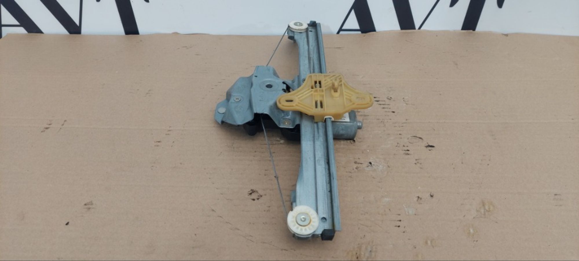 Мотор стеклоподъемника задний правый Renault, 3000 рублей, Ростов-на-Дону