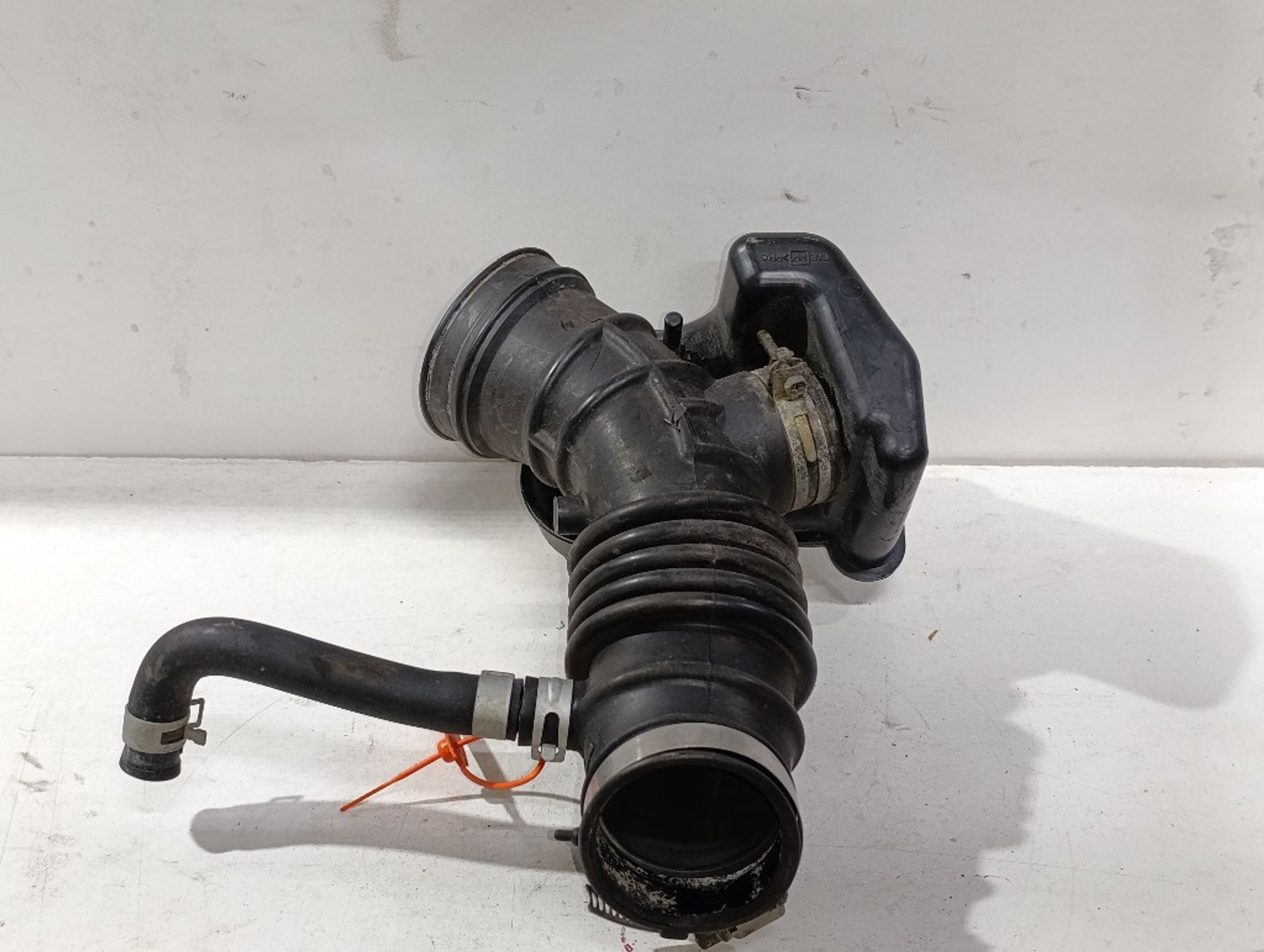 Патрубок дроссельной заслонки Nissan Almera QG18DE, 2000 рублей, Ростов-на-Дону