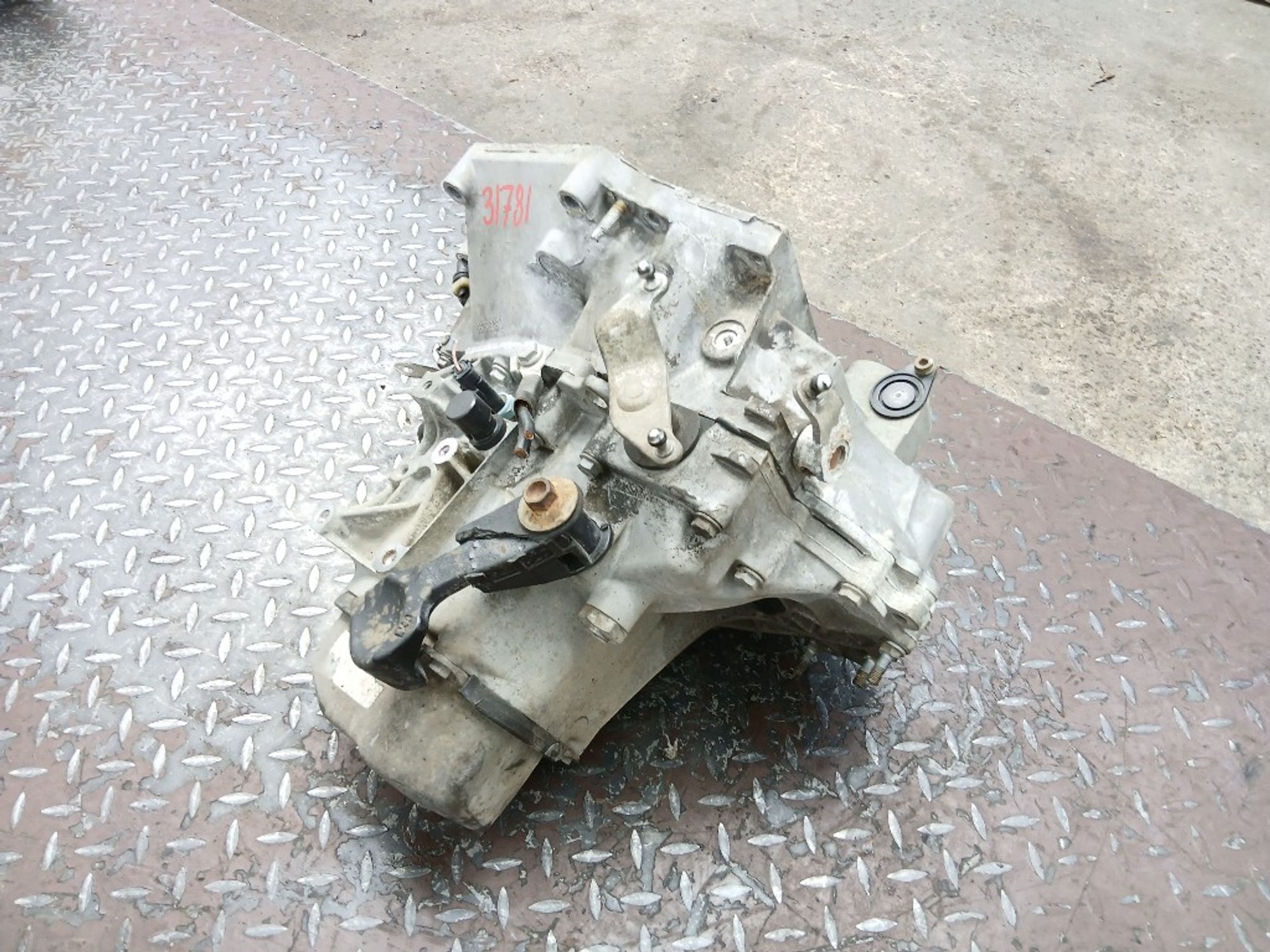 МКПП Peugeot 207 EP6C 5FS, 12000 рублей, Ростов-на-Дону