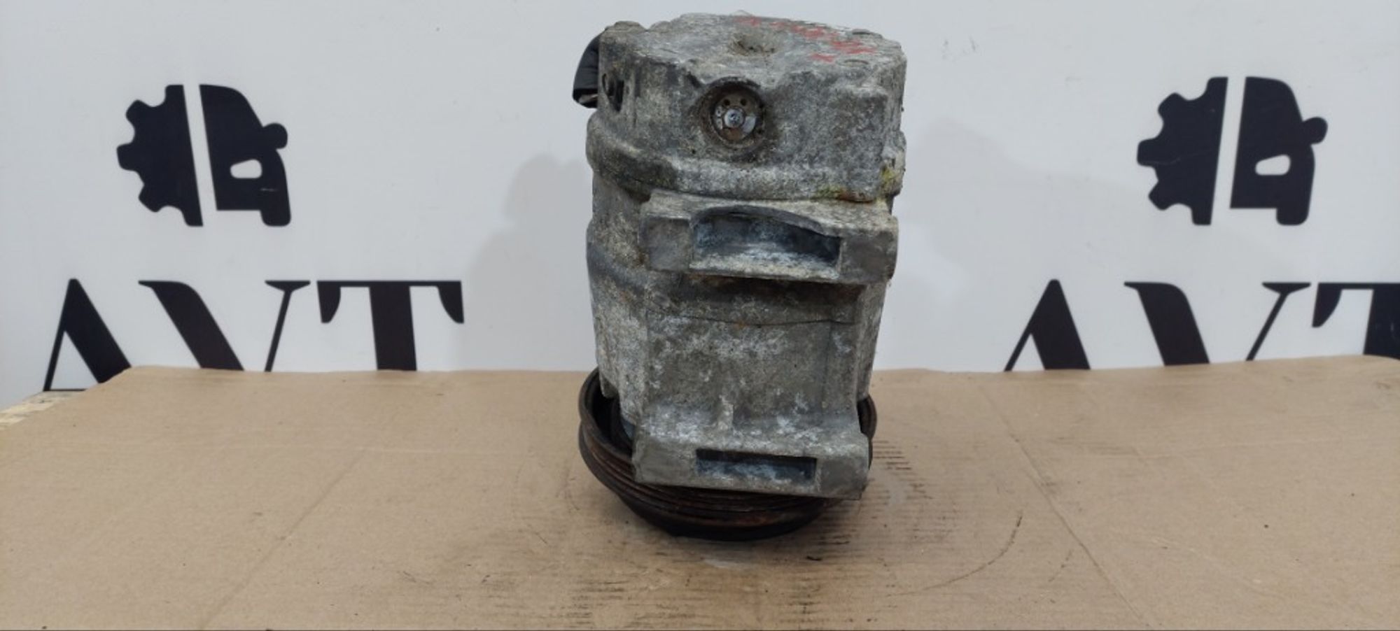 Компрессор кондиционера Nissan Elgrand VQ35DE, 5000 рублей, Ростов-на-Дону