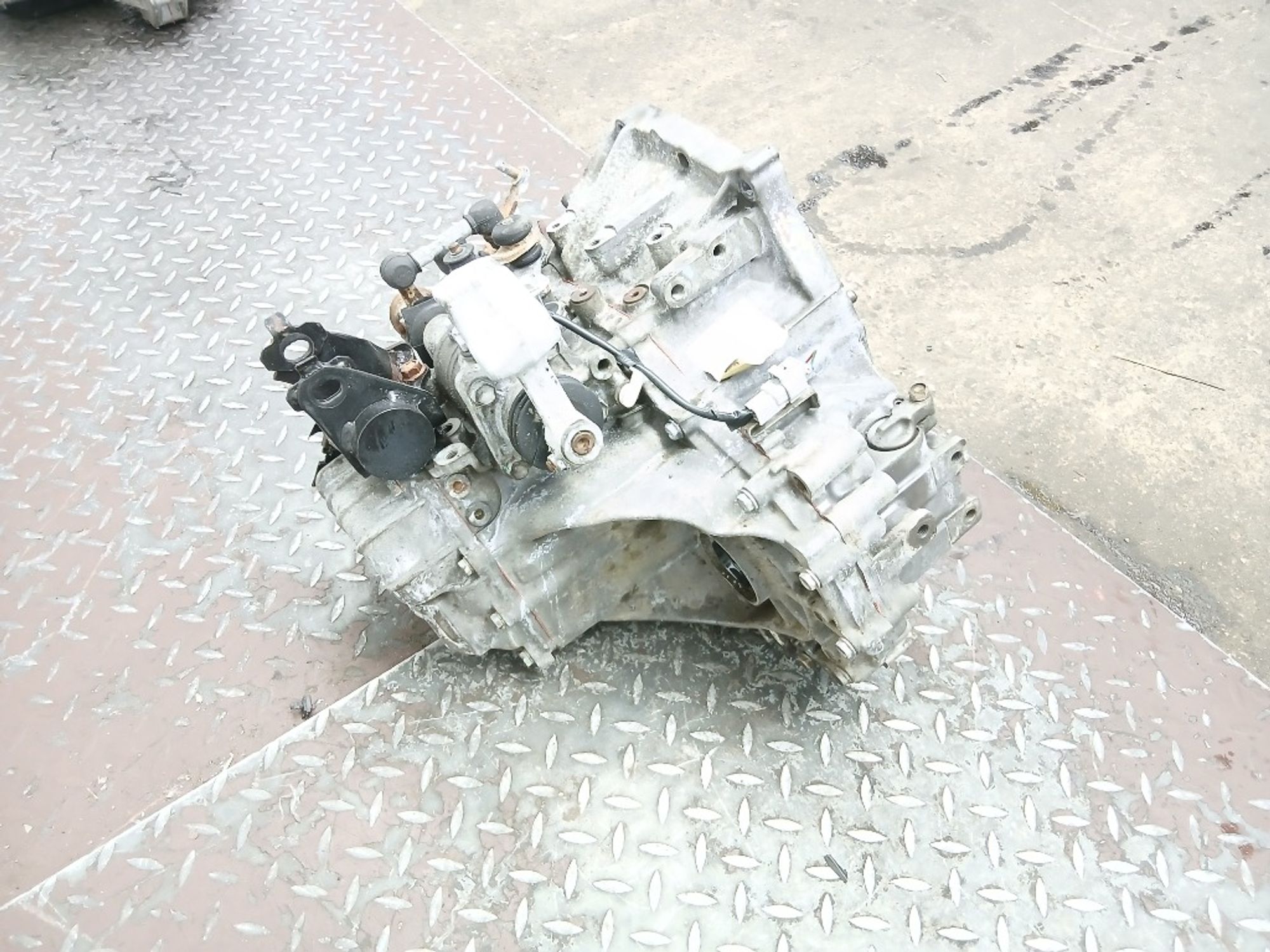 МКПП Toyota Auris 1ZR-FE, 30000 рублей, Ростов-на-Дону
