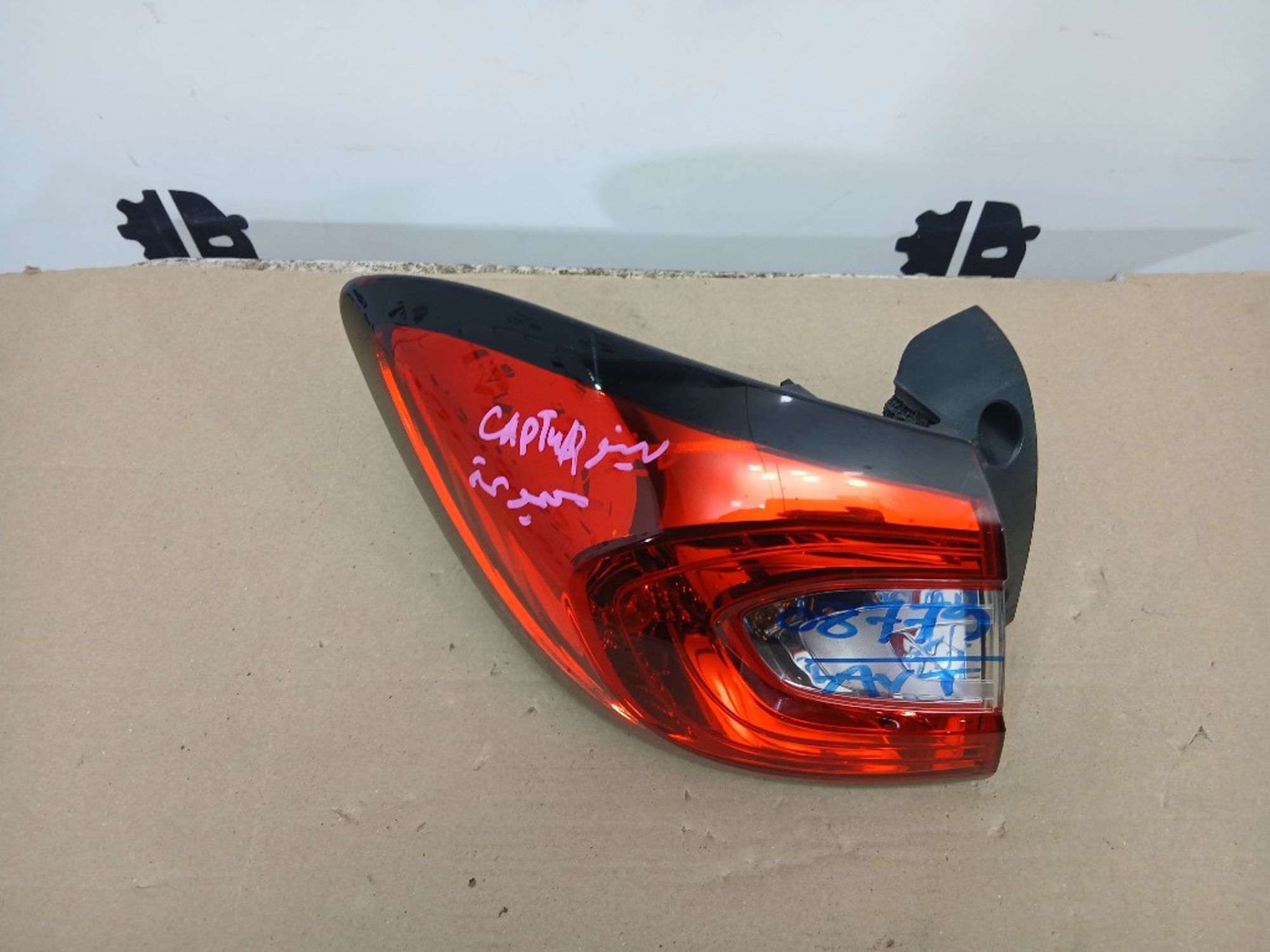 Фонарь задний левый задний левый Renault Kaptur, 5000 рублей, Ростов-на-Дону