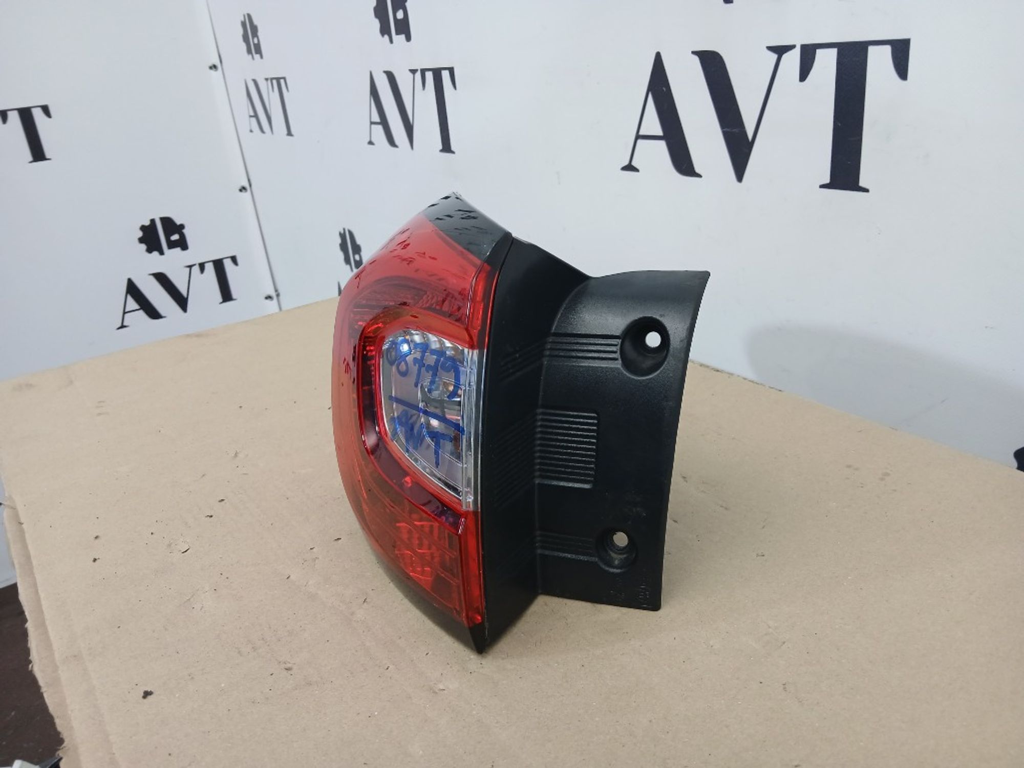 Фонарь задний левый задний левый Renault Kaptur, 5000 рублей, Ростов-на-Дону