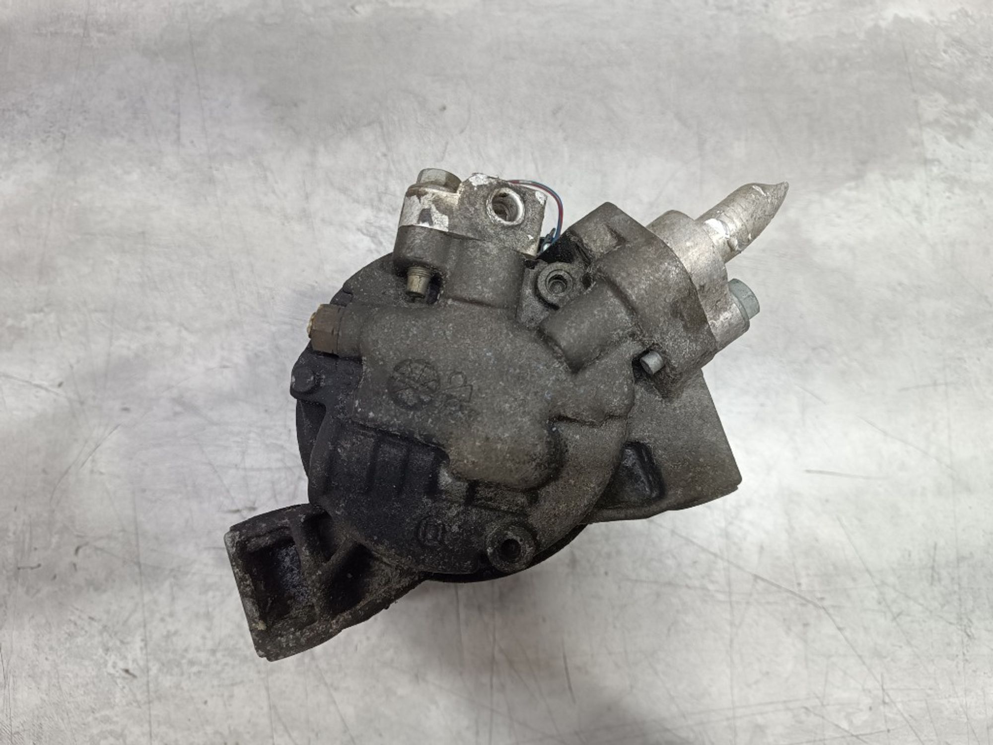Компрессор кондиционера Nissan Almera QG15DE, 12000 рублей, Ростов-на-Дону