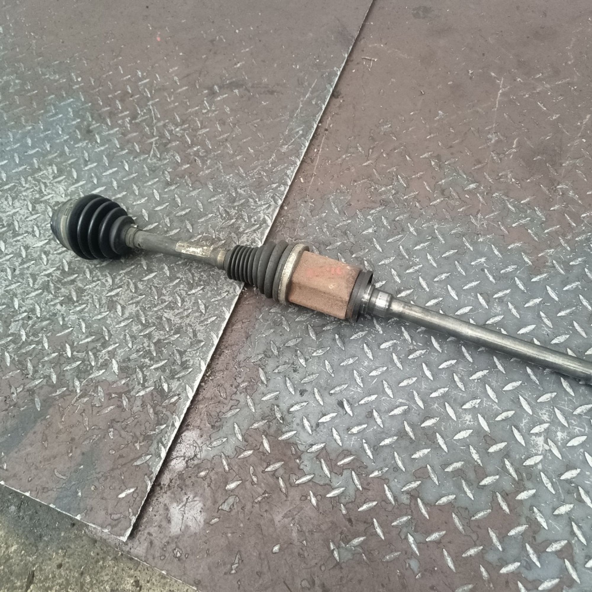 Привод передний правый BMW 3 SERIES F30, 20000 рублей, Ростов-на-Дону