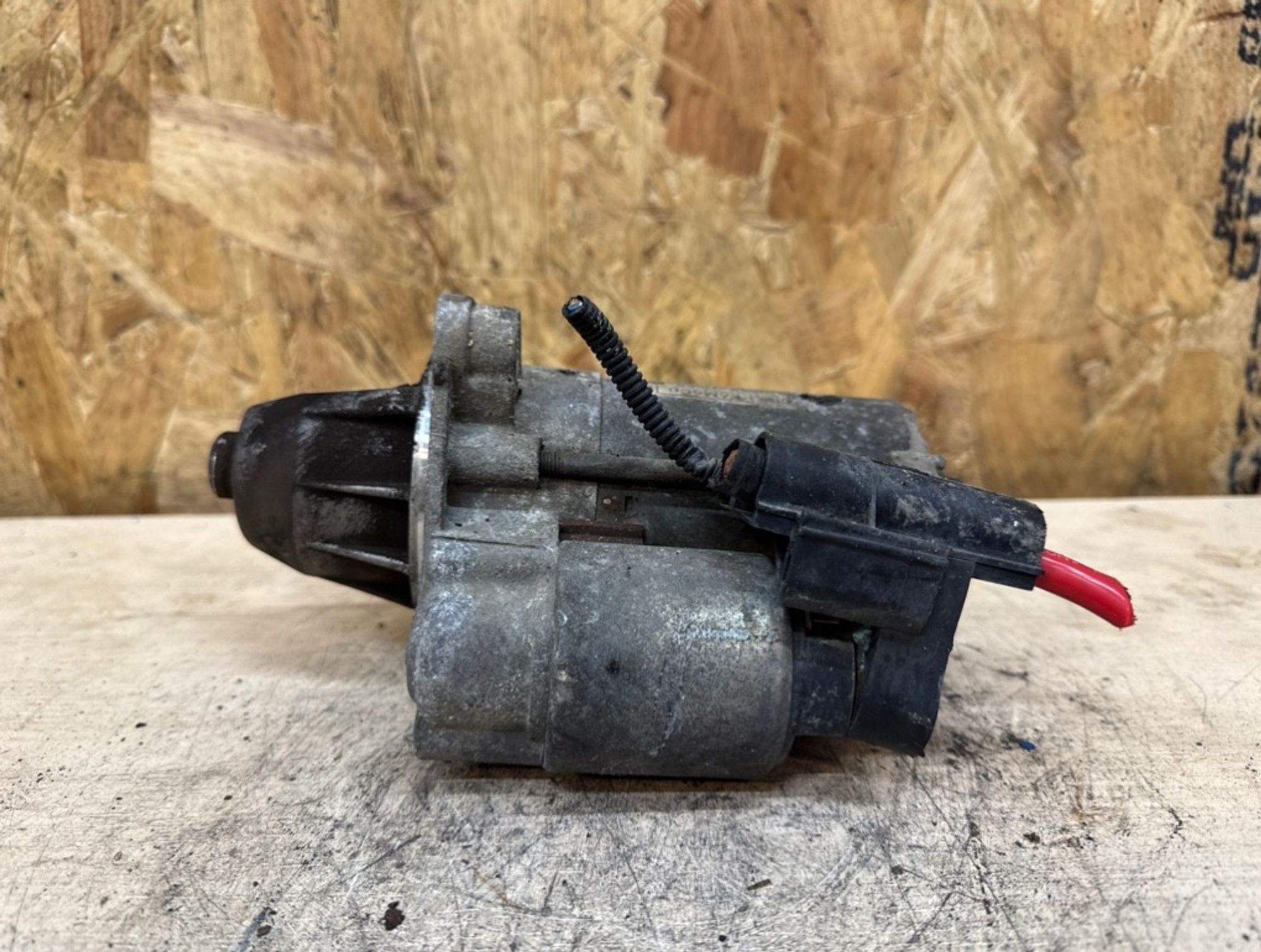 Стартер Ford Focus IQDB, 2000 рублей, Ростов-на-Дону