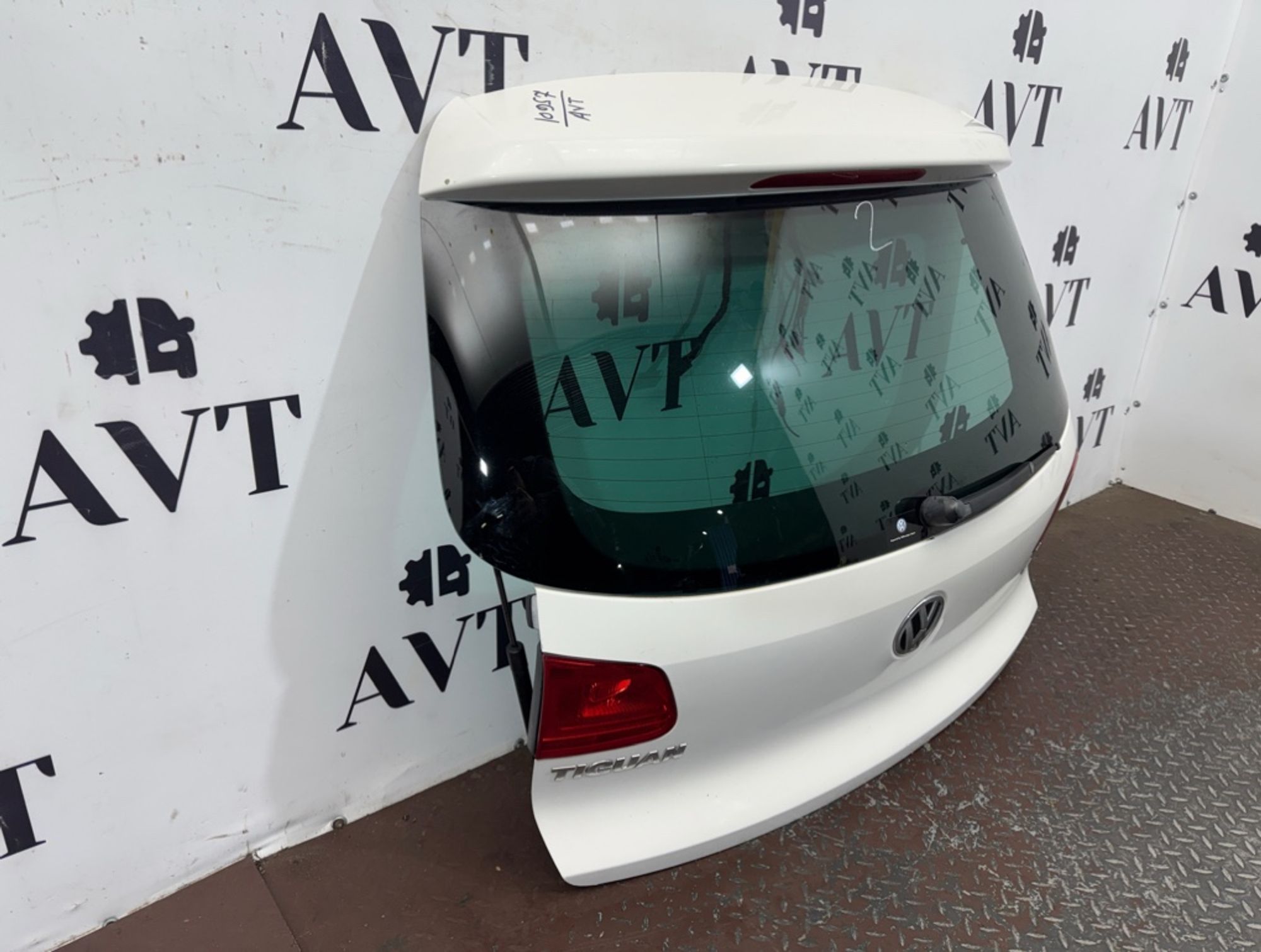 Крышка багажника Volkswagen Tiguan NF, 30000 рублей, Ростов-на-Дону