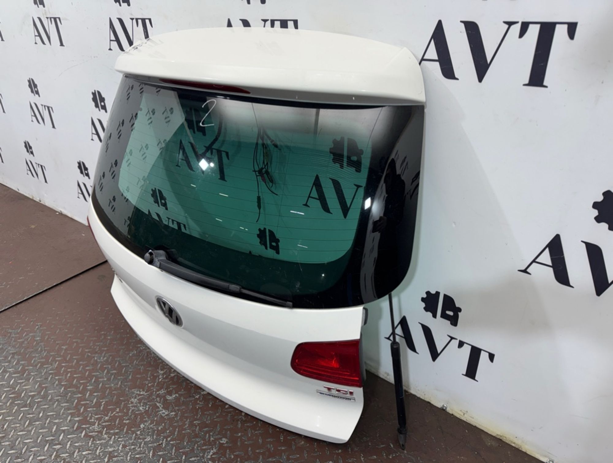 Крышка багажника Volkswagen Tiguan NF, 30000 рублей, Ростов-на-Дону
