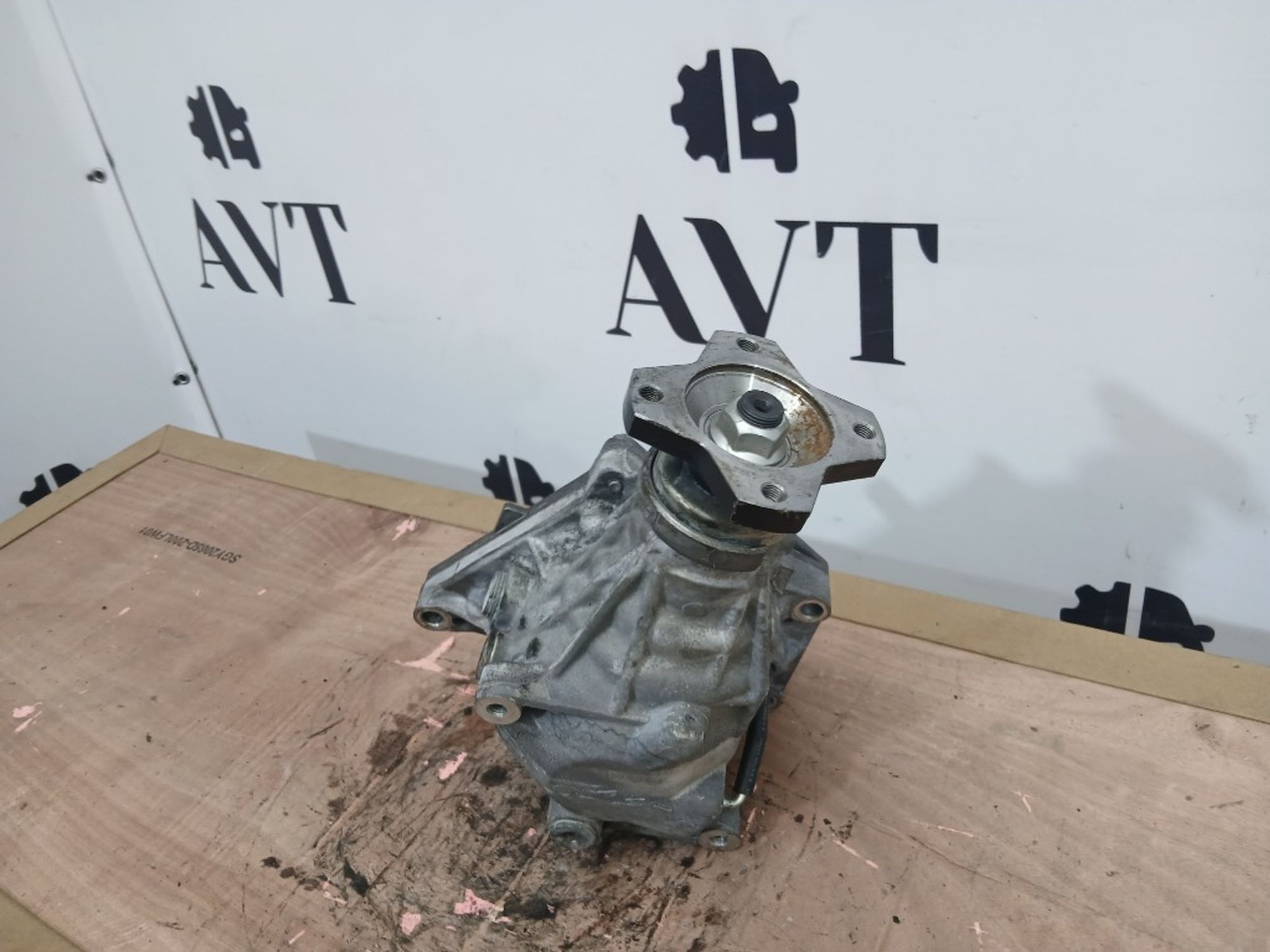 Раздаточная коробка Nissan X-Trail M9R830, 10000 рублей, Ростов-на-Дону