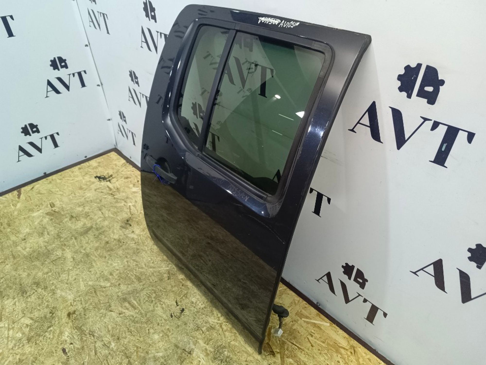 Дверь боковая задняя правая Nissan Navara D40, 6000 рублей, Ростов-на-Дону