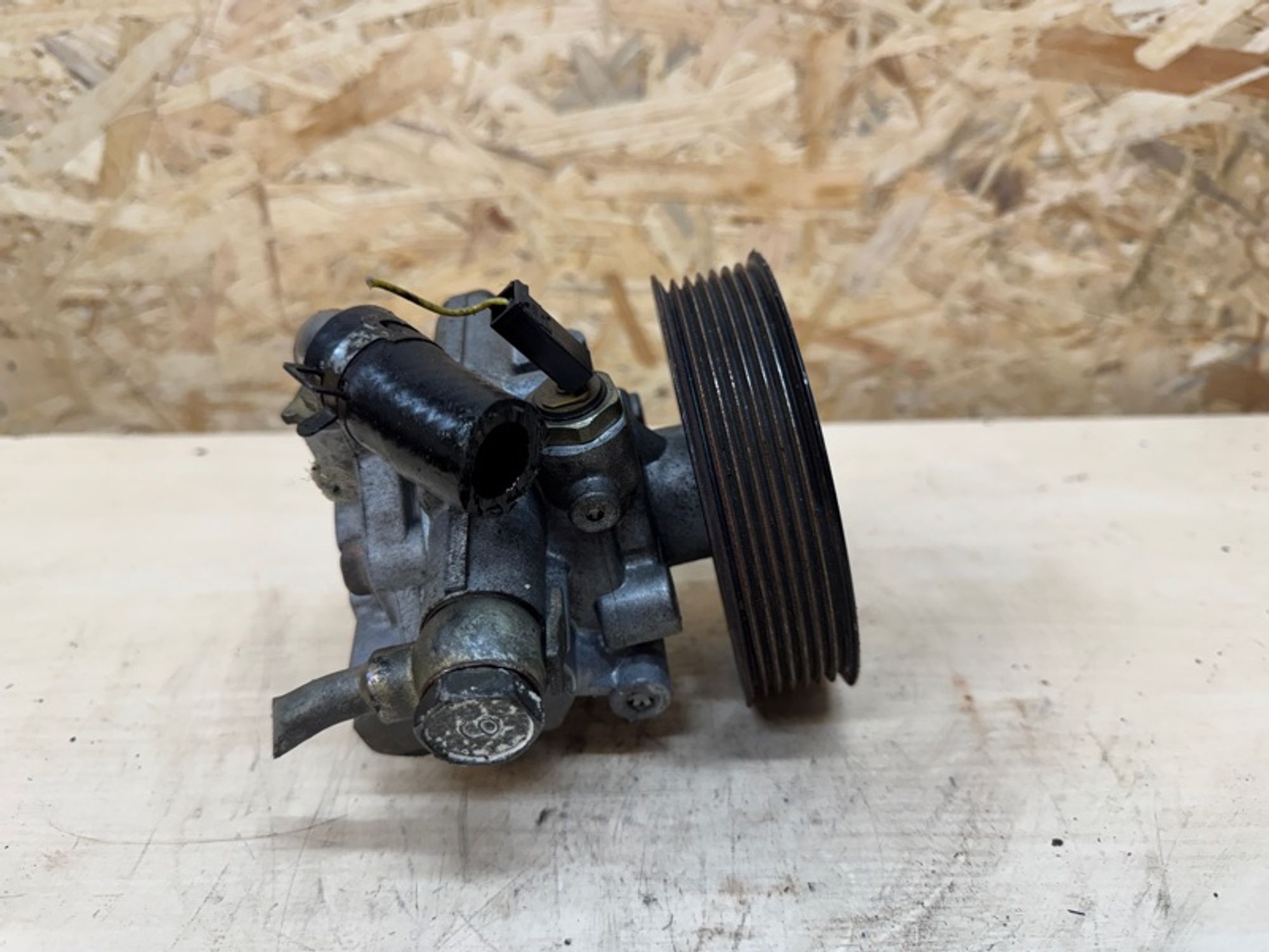 Насос гидроусилителя руля Mitsubishi Pajero 6G74, 4000 рублей, Ростов-на-Дону