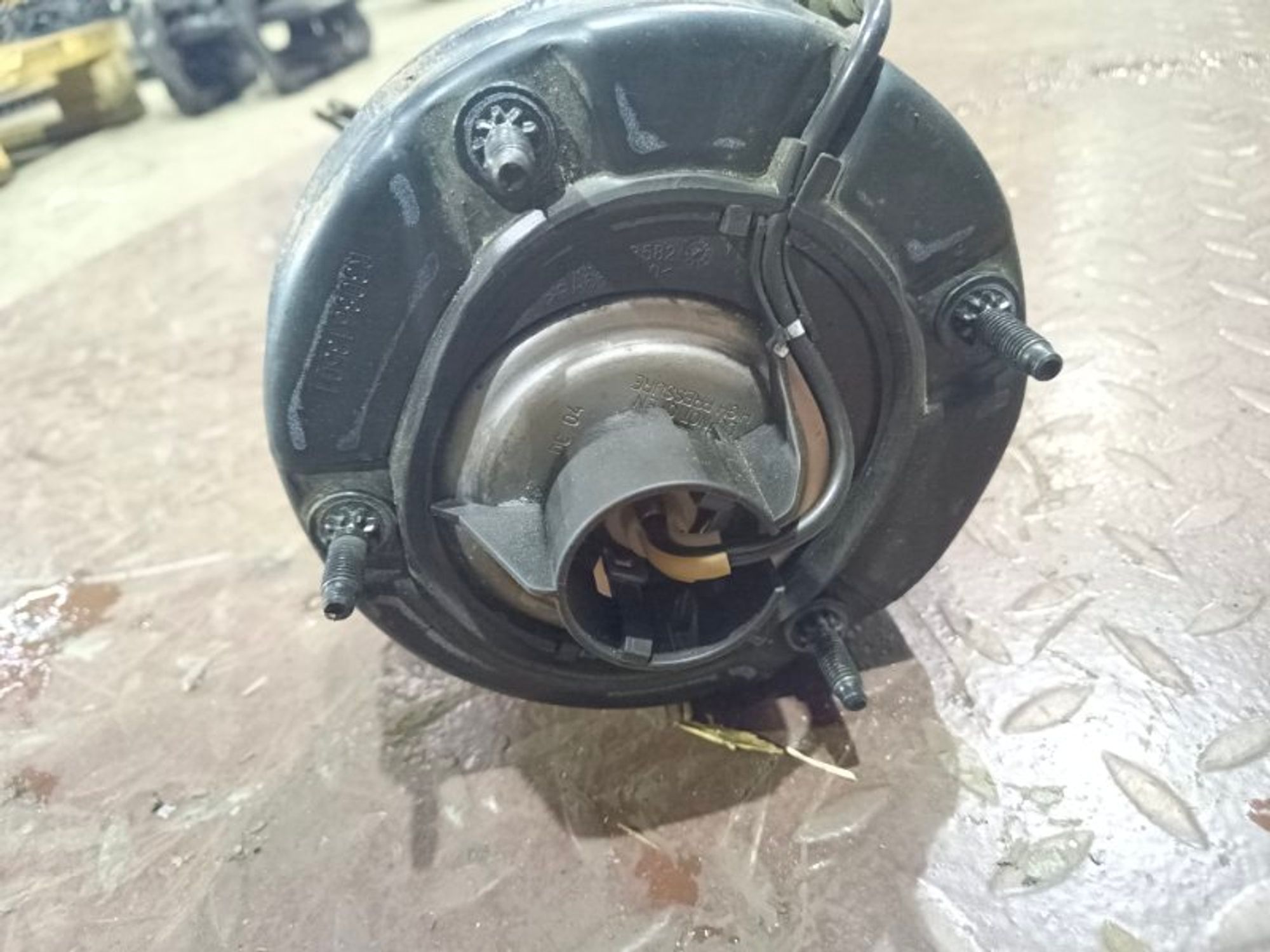 Амортизатор подвески передний левый Audi A6, 28000 рублей, Ростов-на-Дону