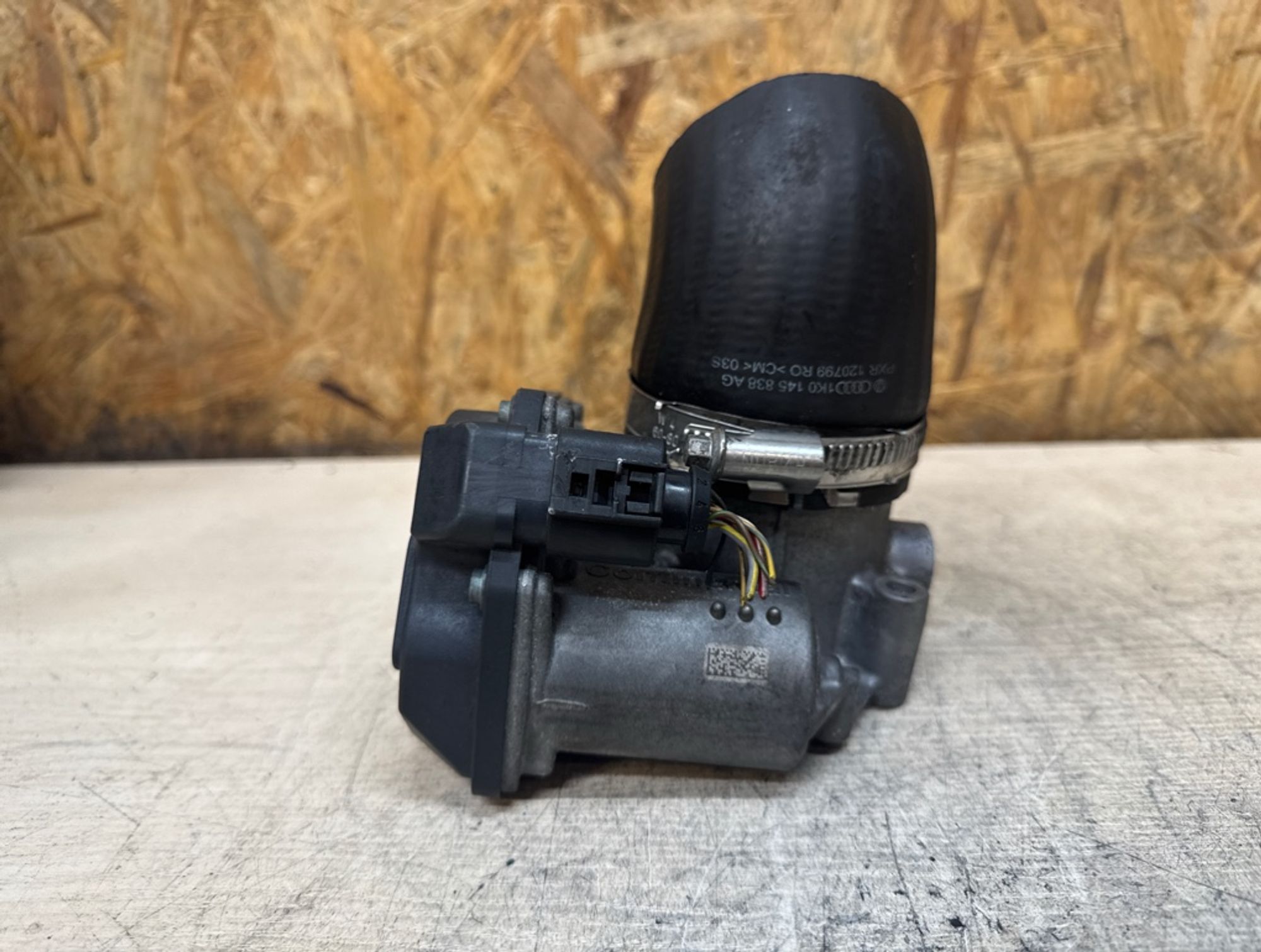 Дроссельная заслонка Volkswagen Tiguan CCZ, 3000 рублей, Ростов-на-Дону