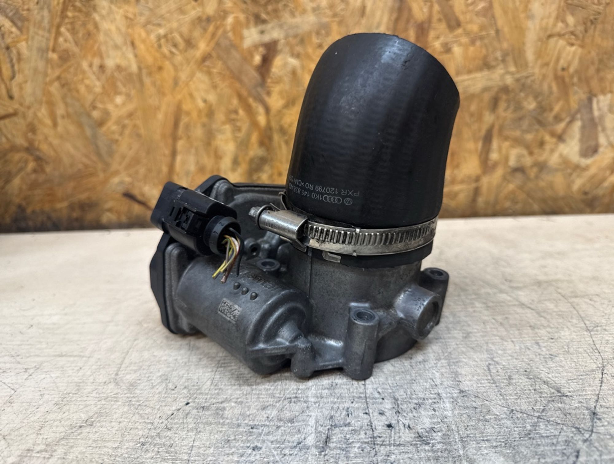 Дроссельная заслонка Volkswagen Tiguan CCZ, 3000 рублей, Ростов-на-Дону