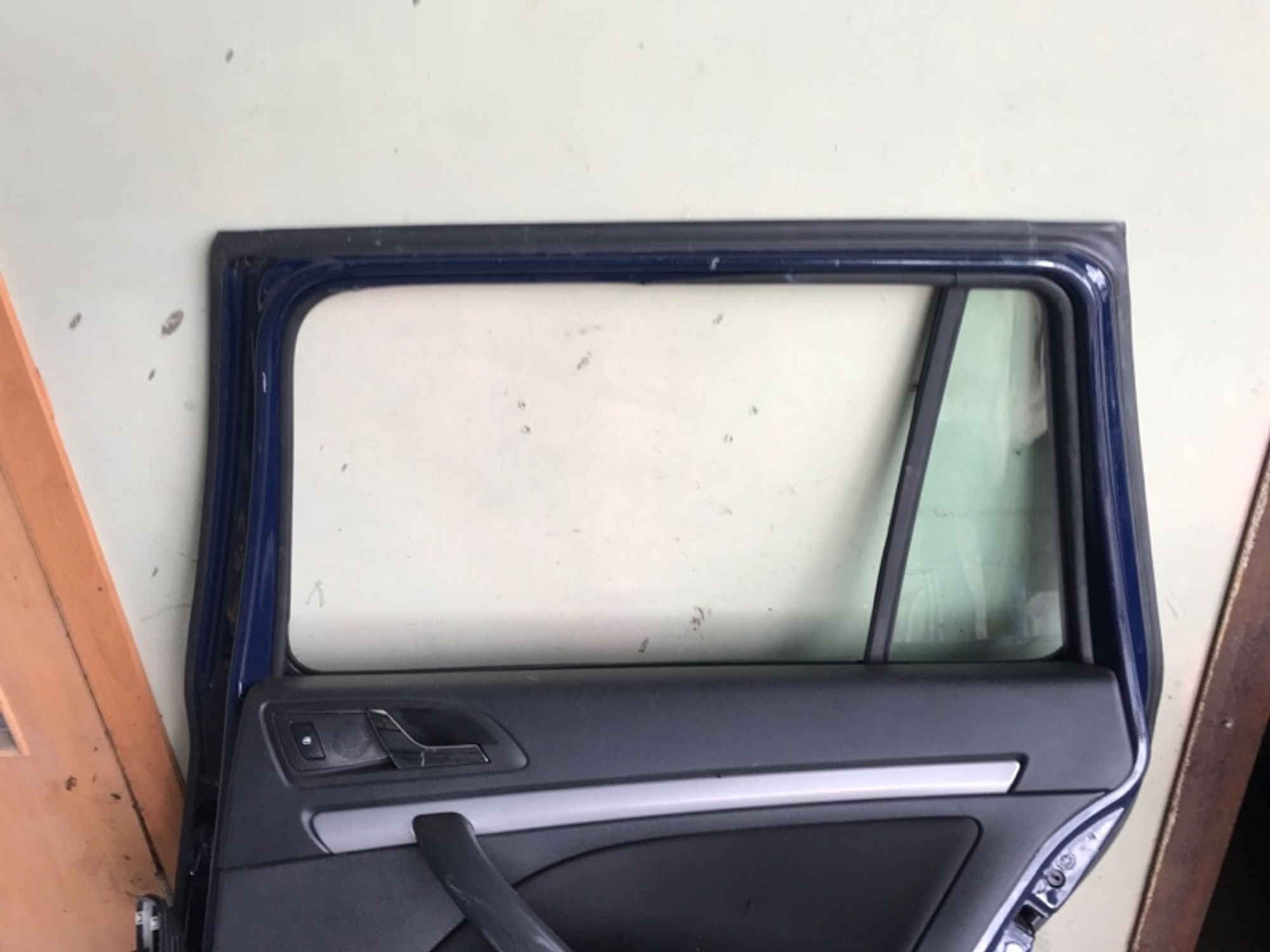 Дверь боковая задняя правая Skoda Octavia A5, 9000 рублей, Ростов-на-Дону