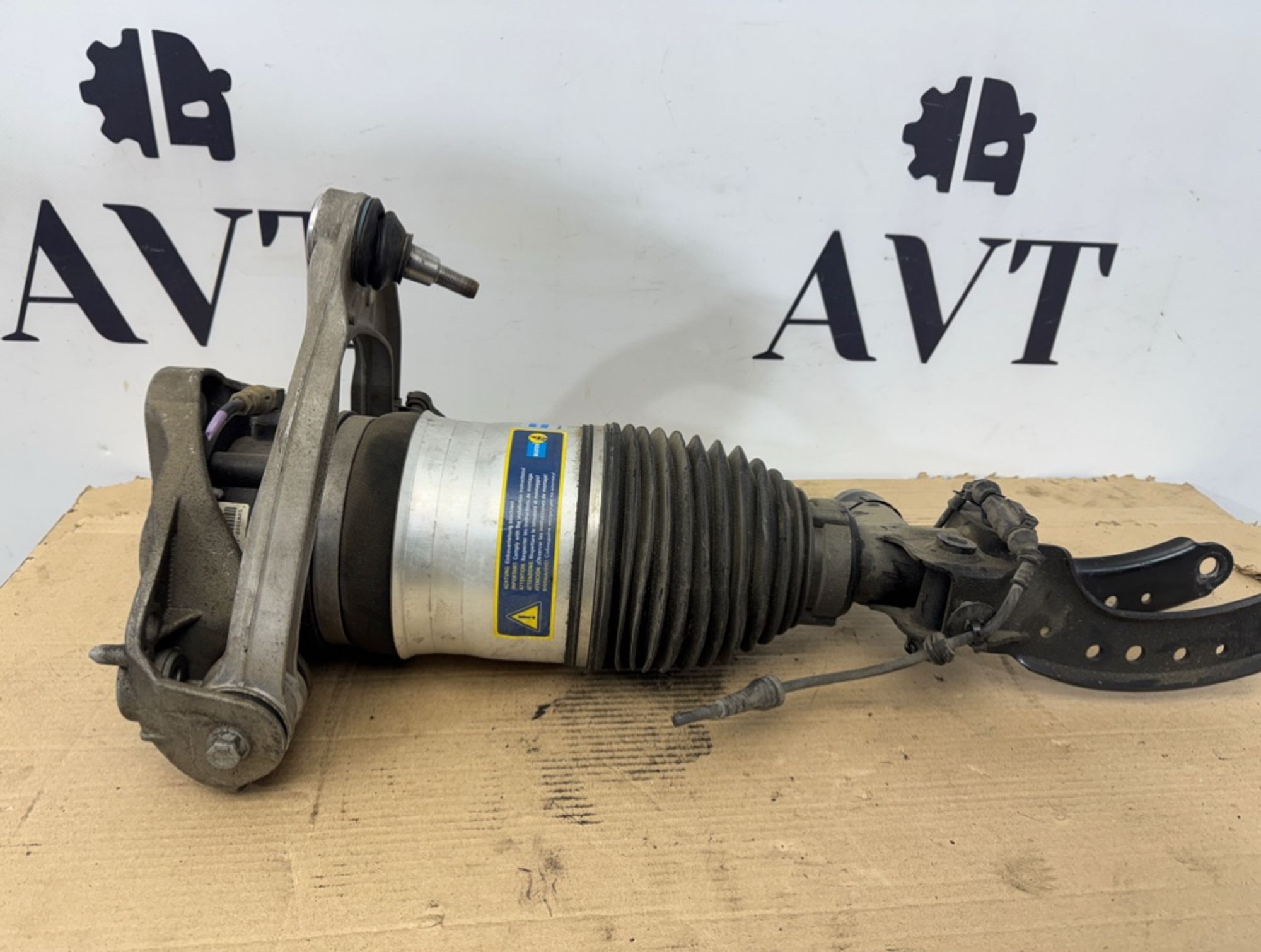 Пневмоамортизатор подвески передний Audi Q7, 10000 рублей, Ростов-на-Дону