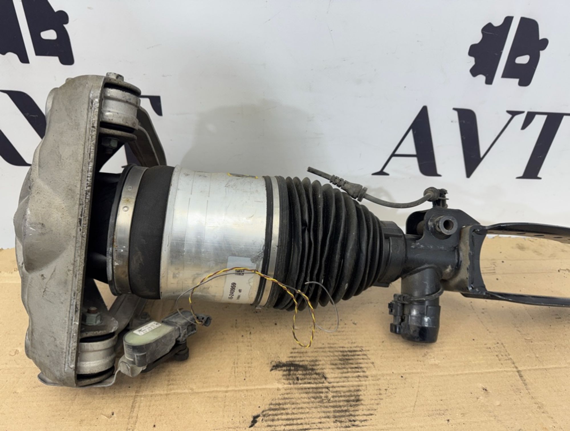 Пневмоамортизатор подвески передний Audi Q7, 10000 рублей, Ростов-на-Дону