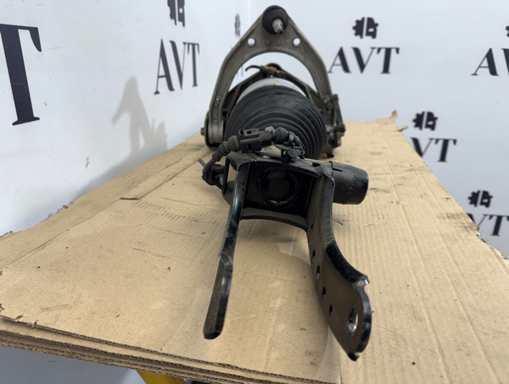 Пневмоамортизатор подвески передний Audi Q7, 10000 рублей, Ростов-на-Дону