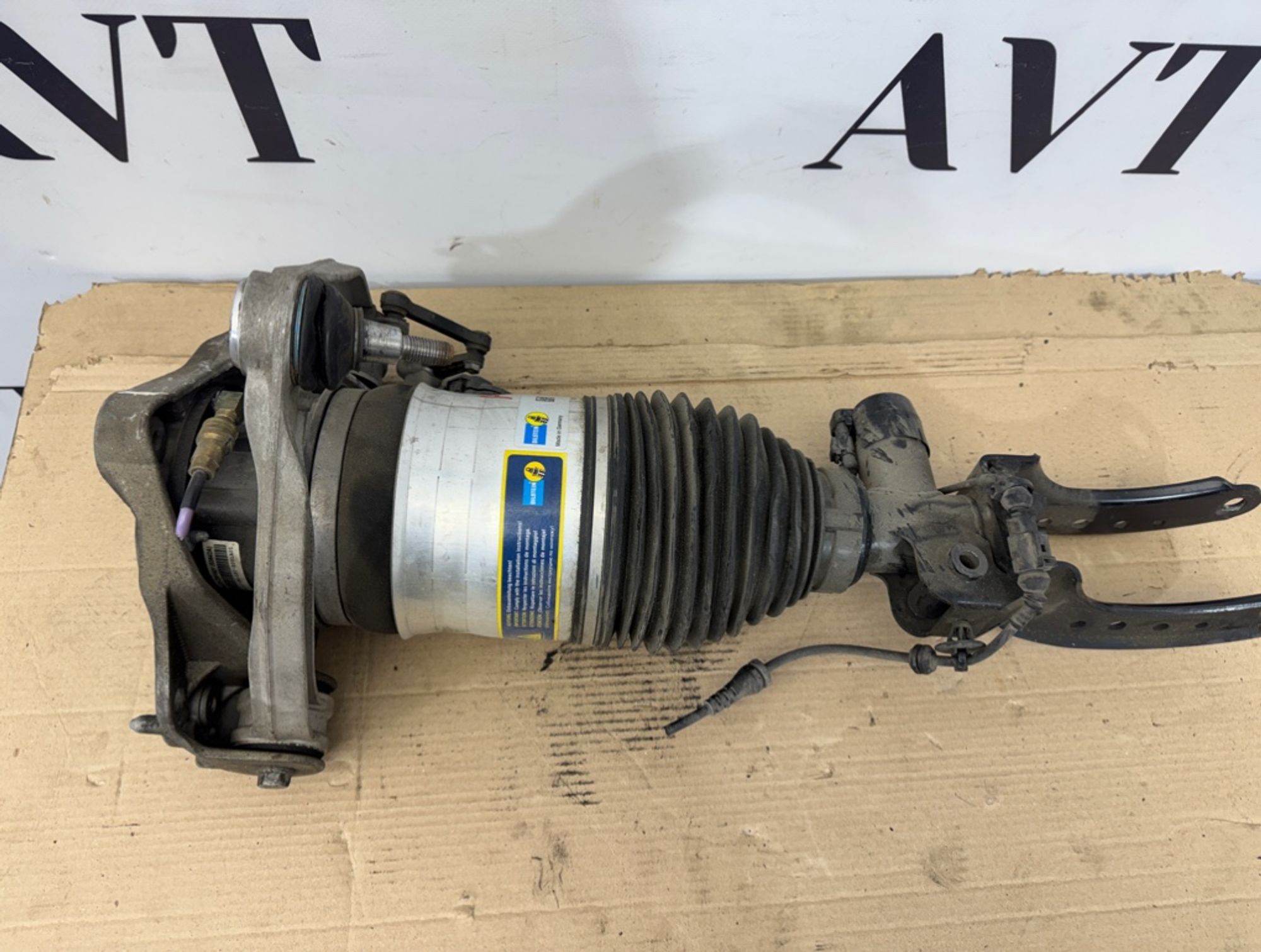 Пневмоамортизатор подвески передний Audi Q7, 10000 рублей, Ростов-на-Дону