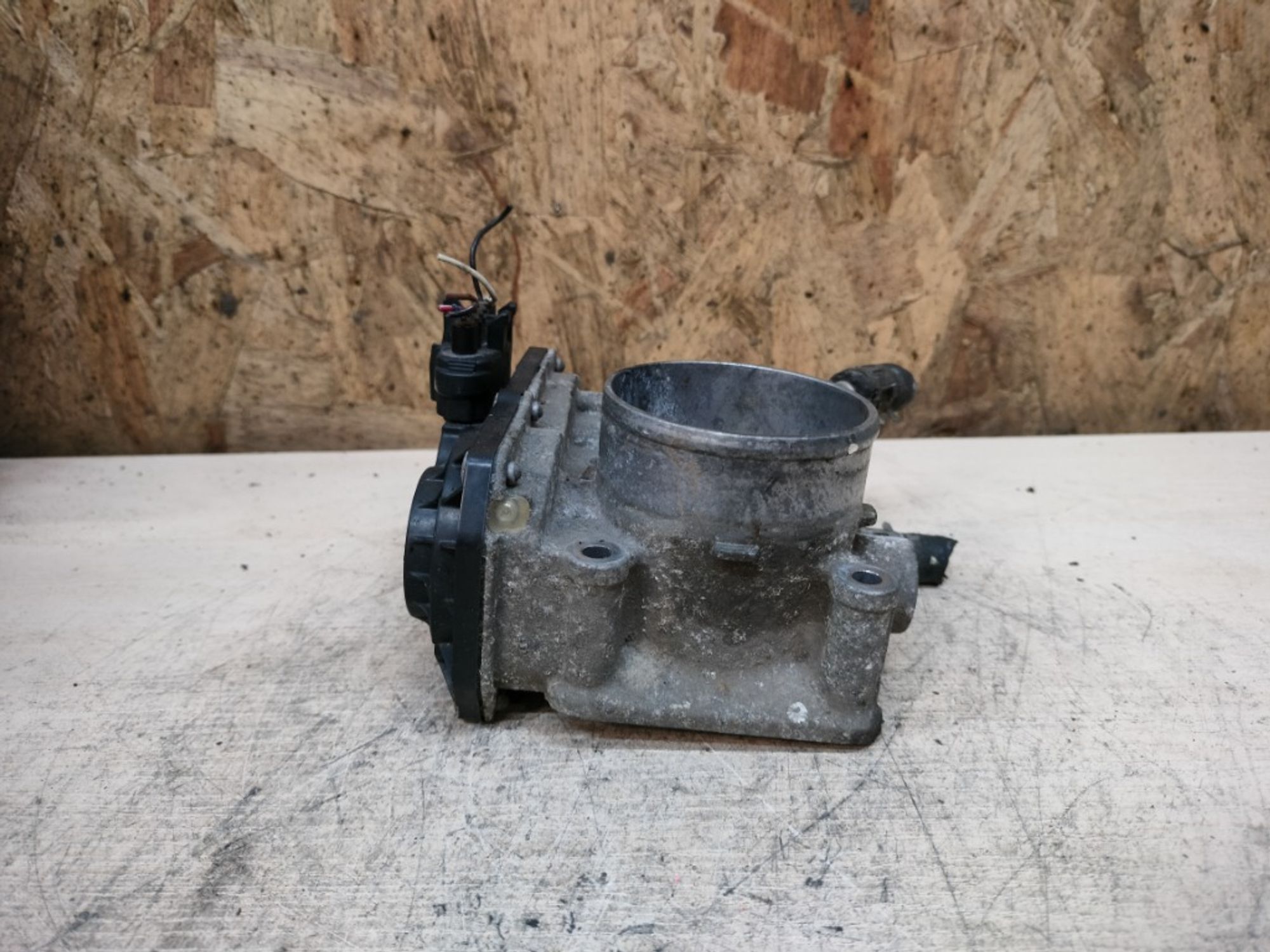 Дроссельная заслонка Toyota Avensis 1ZZ-FE, 1500 рублей, Ростов-на-Дону