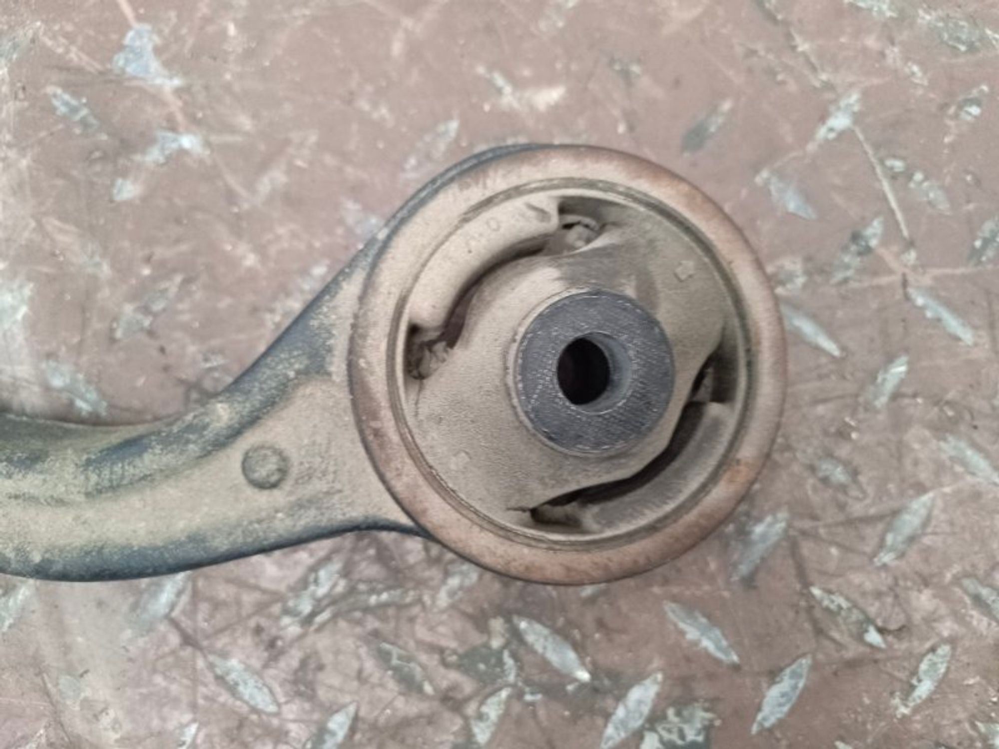 Рычаг подвески нижний передний левый Honda Accord, 3000 рублей, Ростов-на-Дону