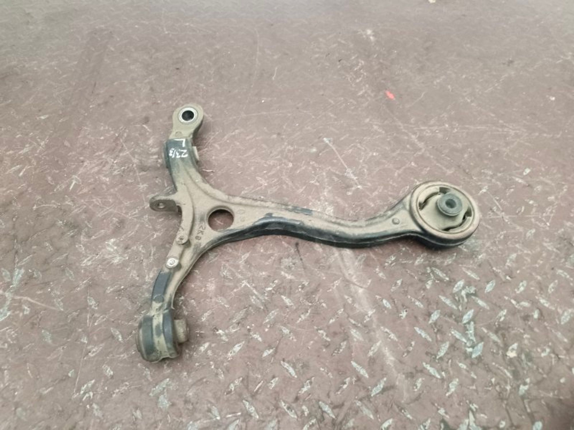 Рычаг подвески нижний передний левый Honda Accord, 3000 рублей, Ростов-на-Дону