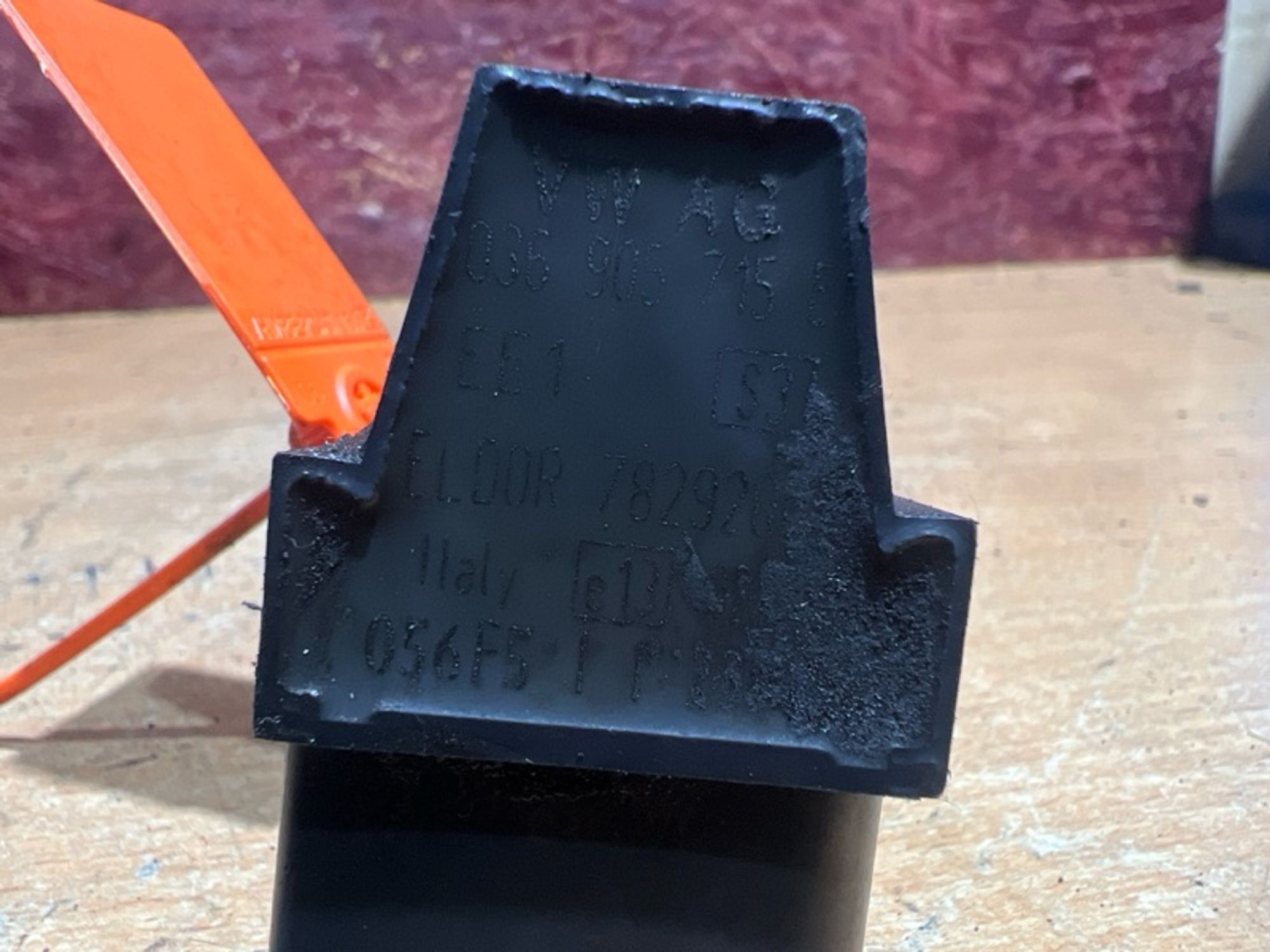 Катушка зажигания Volkswagen Polo BUD, 500 рублей, Ростов-на-Дону