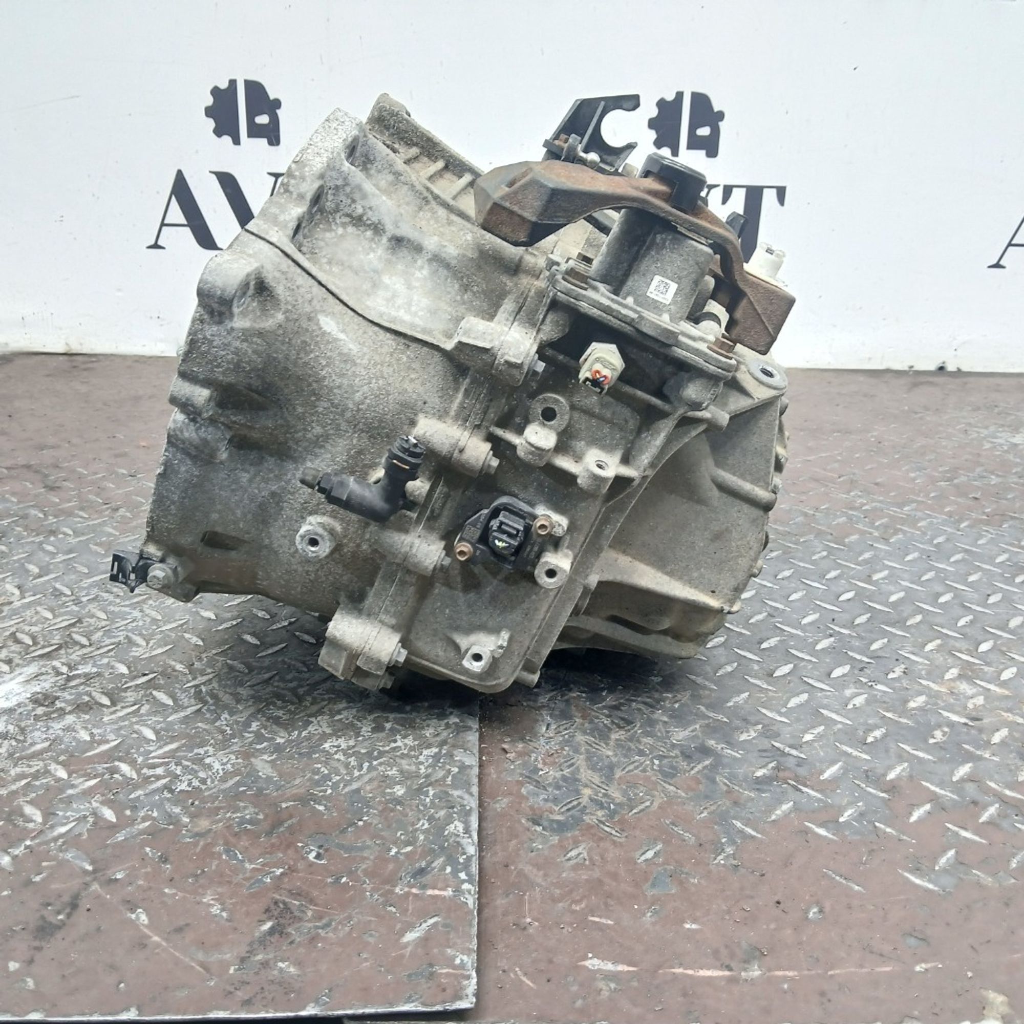 МКПП Volvo S60 D4204T14, 20000 рублей, Ростов-на-Дону