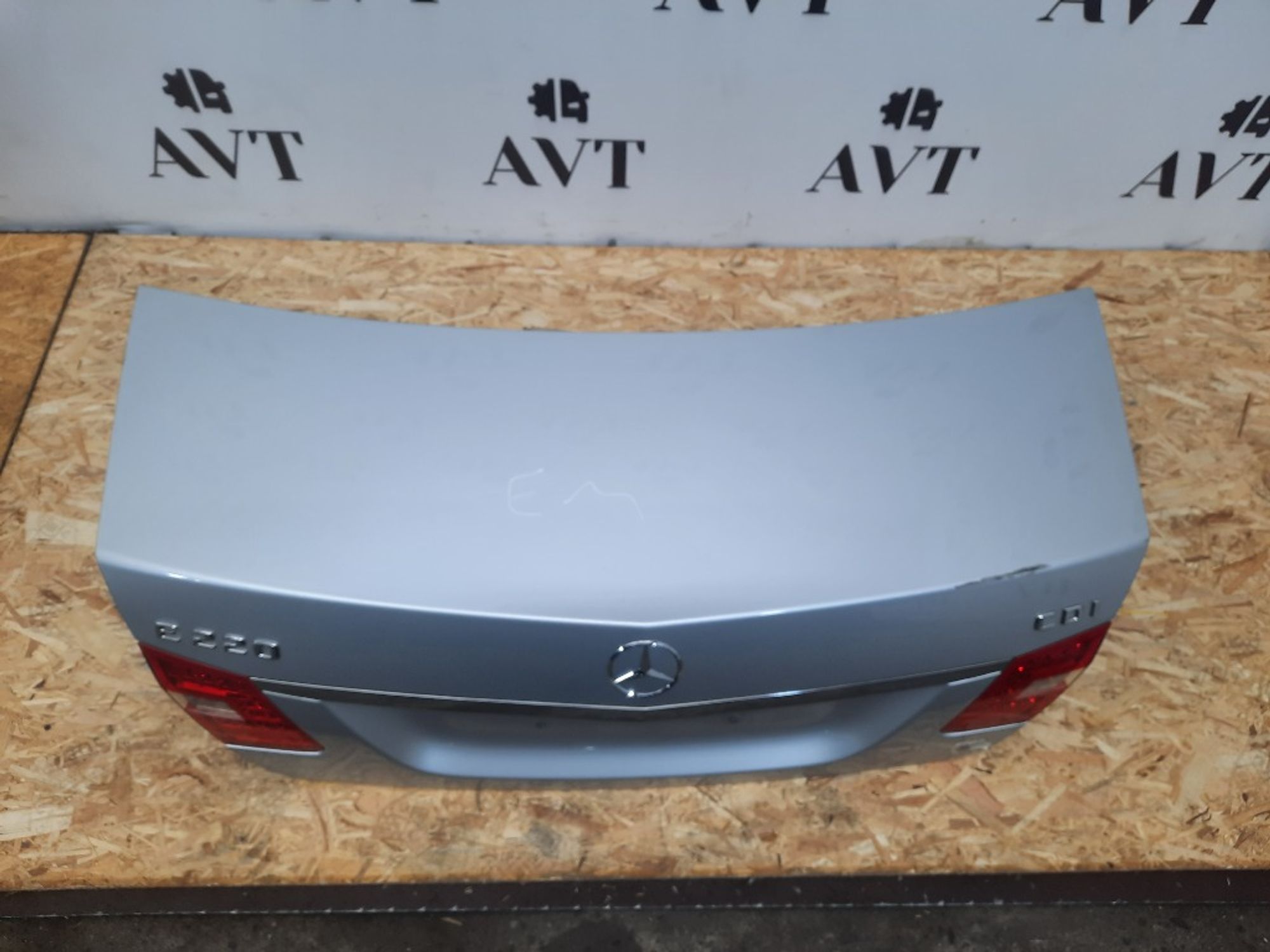 Крышка багажника Mercedes-Benz E Class W212, 15000 рублей, Ростов-на-Дону