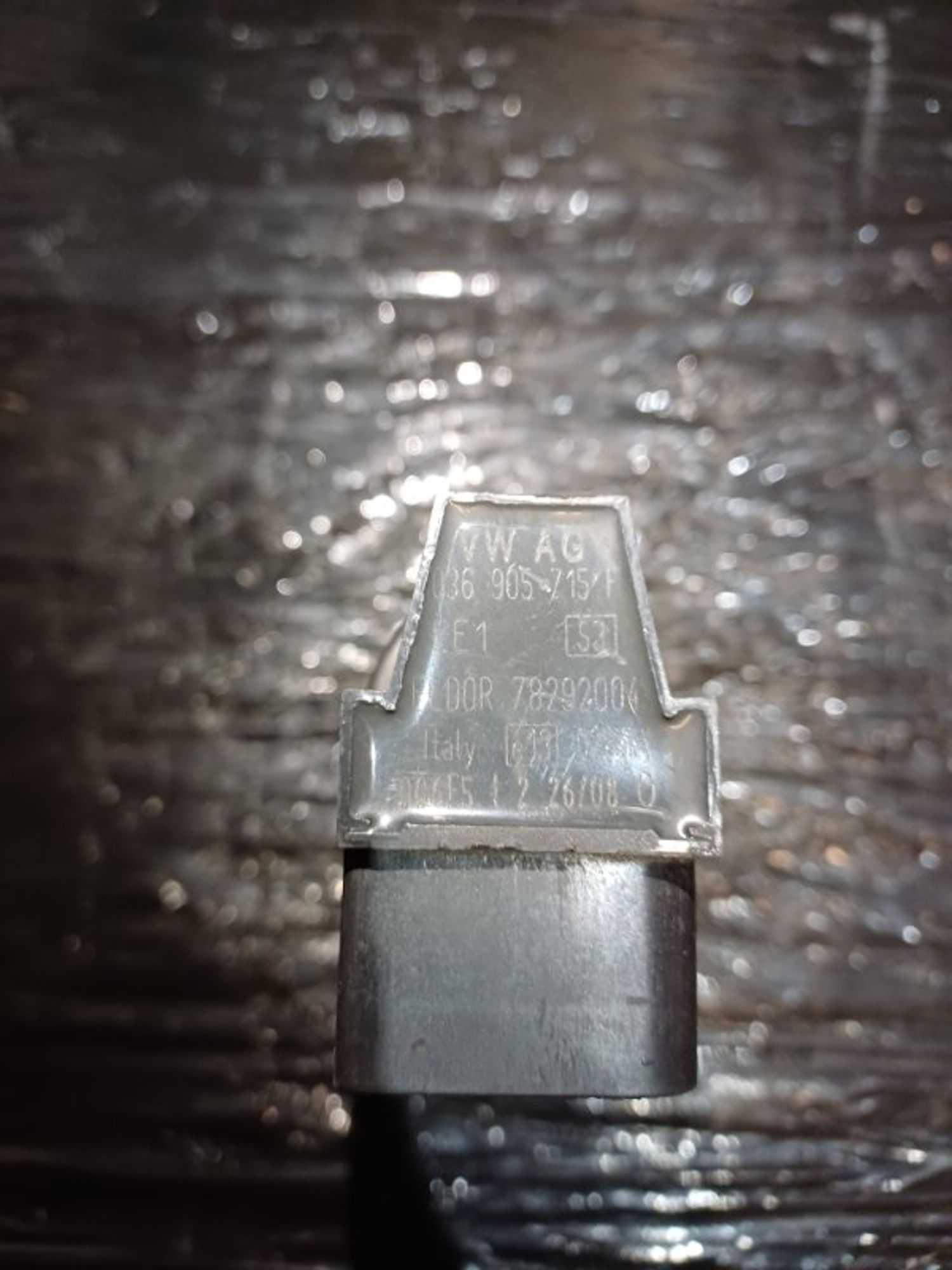 Катушка зажигания Volkswagen Polo BUD, 500 рублей, Ростов-на-Дону