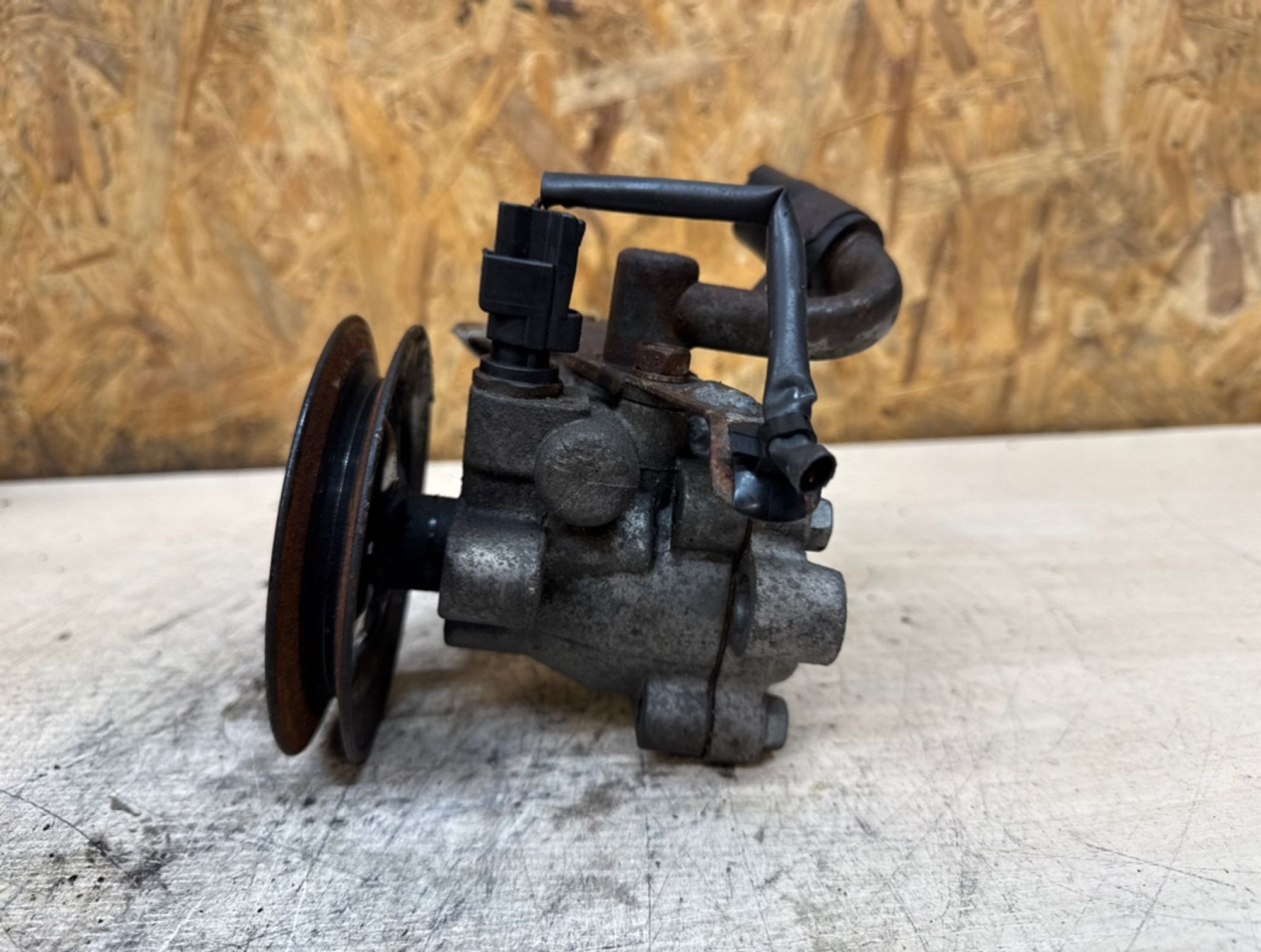 Насос гидроусилителя руля KIA Rio 2 G4EE, 3000 рублей, Ростов-на-Дону